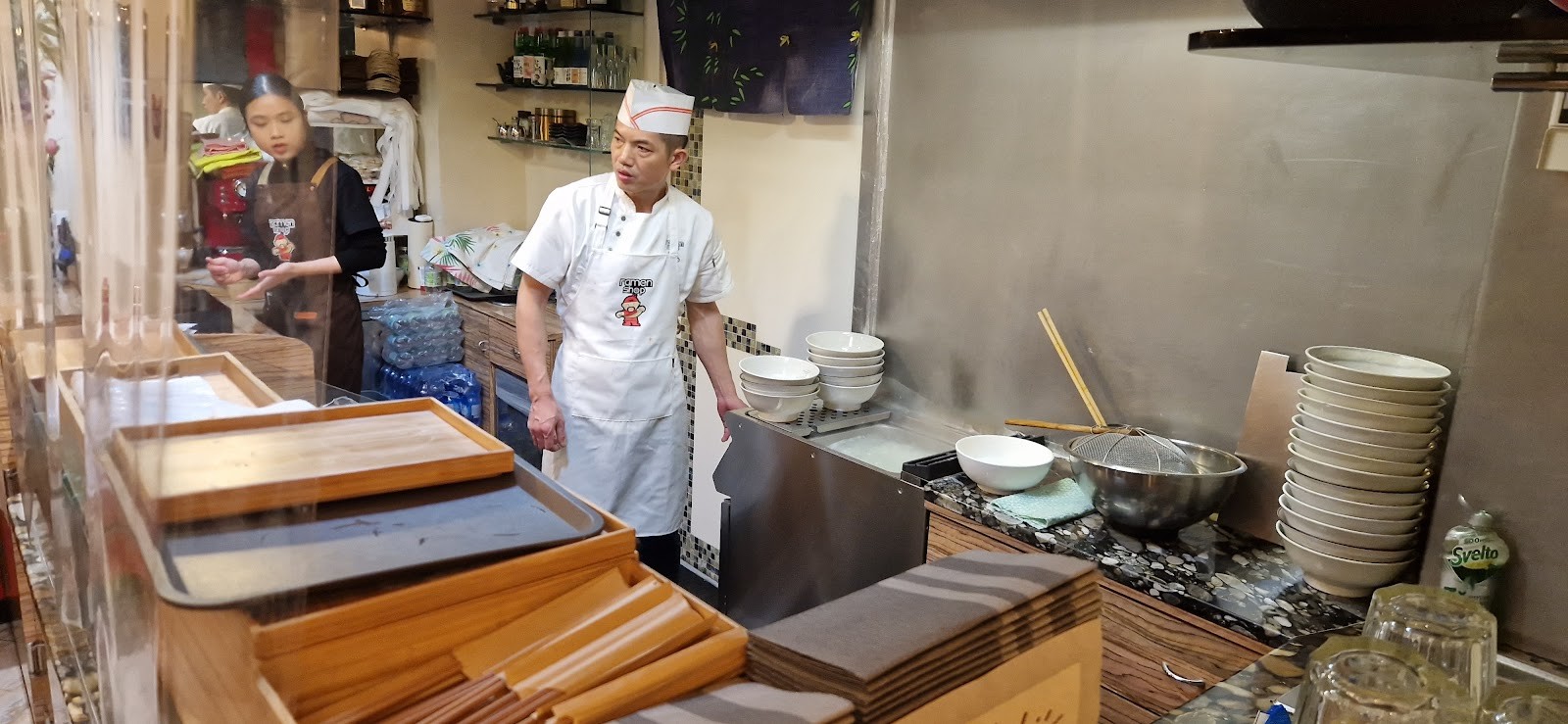 Ramen shop: the place