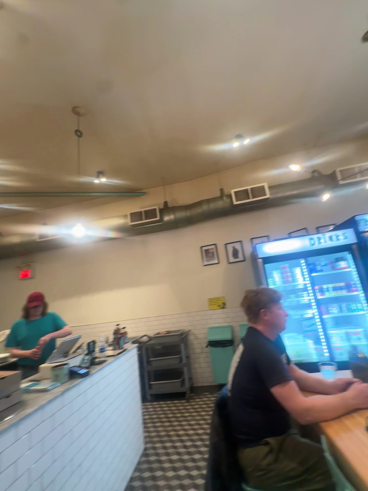Salt & Tobacco Pizzeria: the place