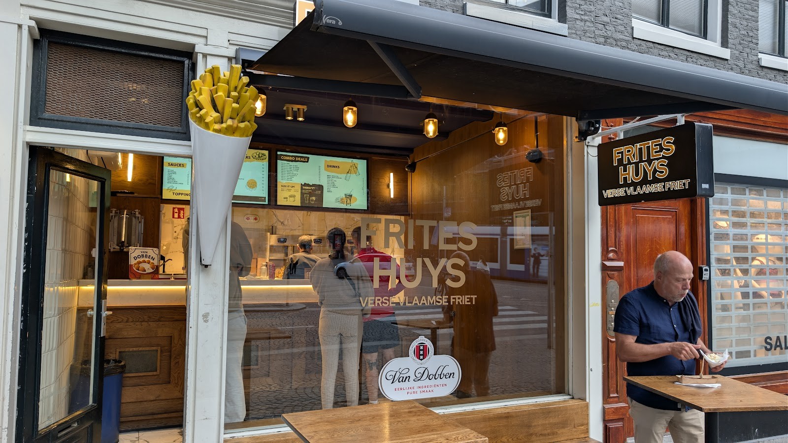 Frites Huys Amsterdam: the place