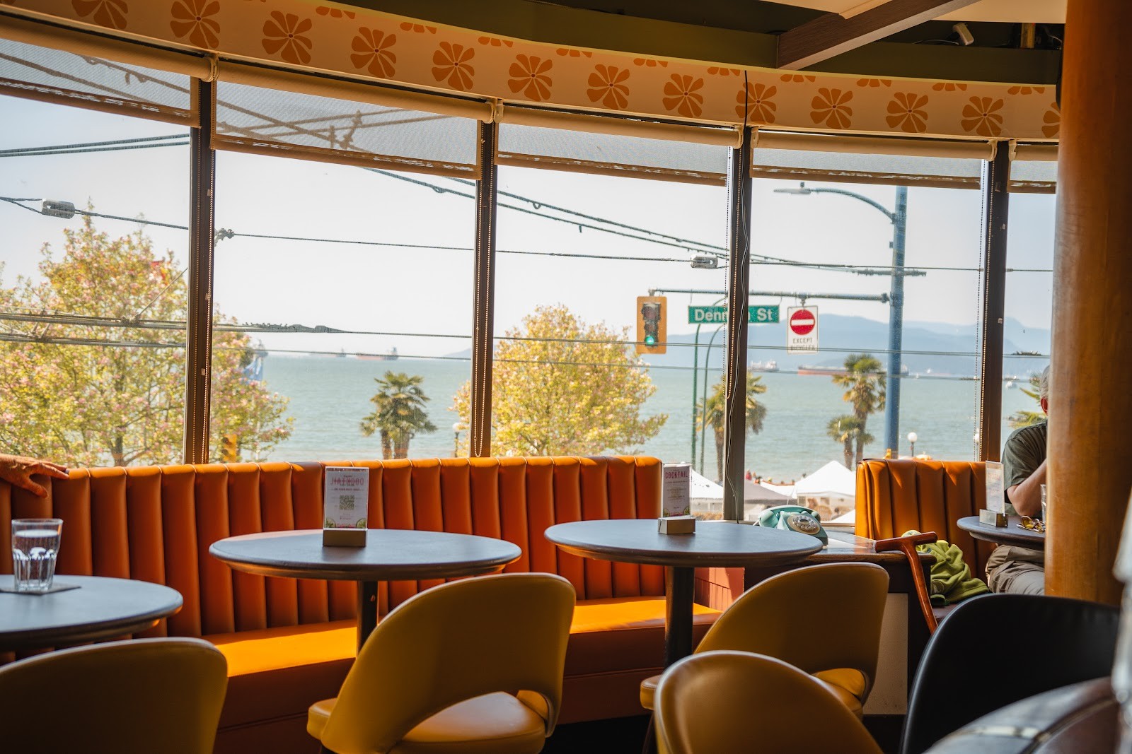 Bayside Lounge — English Bay: the place