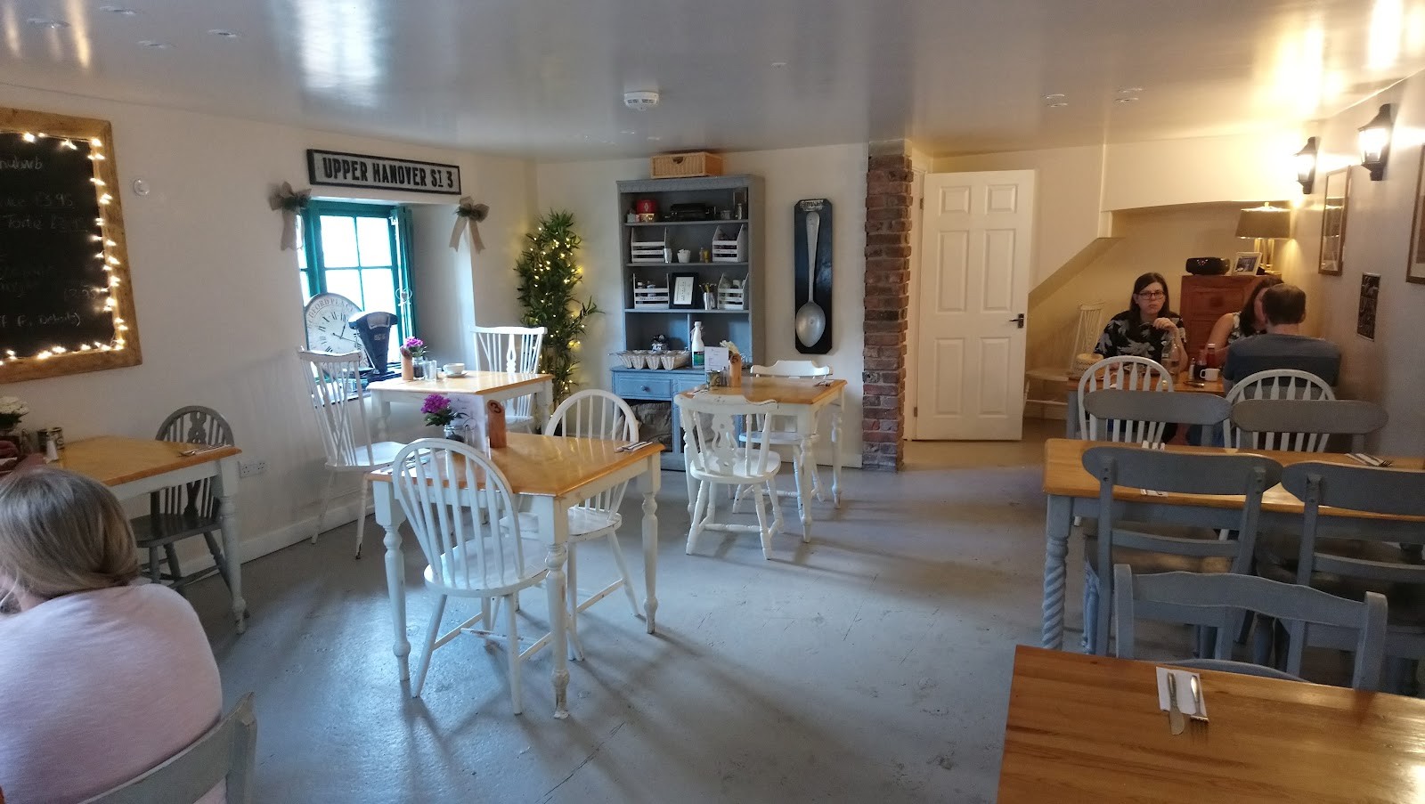 The Rhubarb Shed Cafe: the place