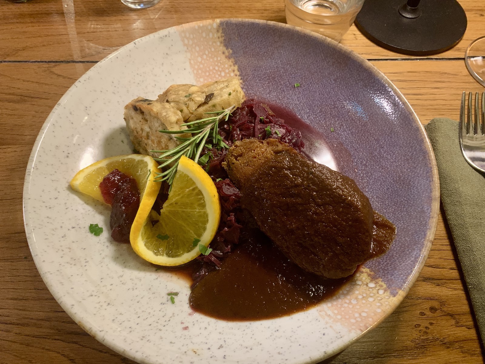 Tisch: food & drinks