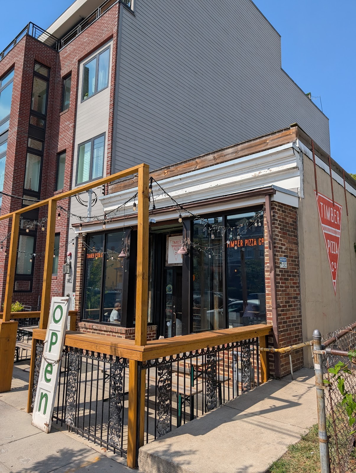 Timber Pizza Co. Petworth: the place