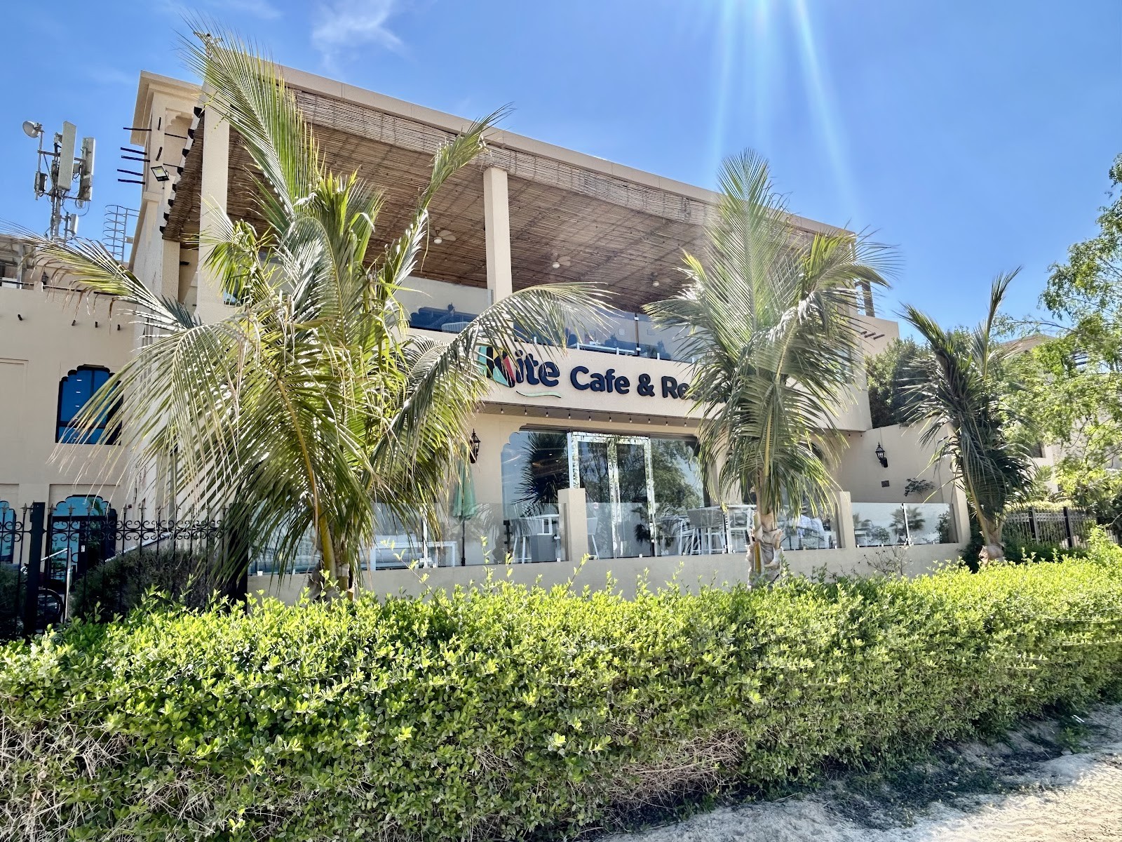 kite café restaurant: the place