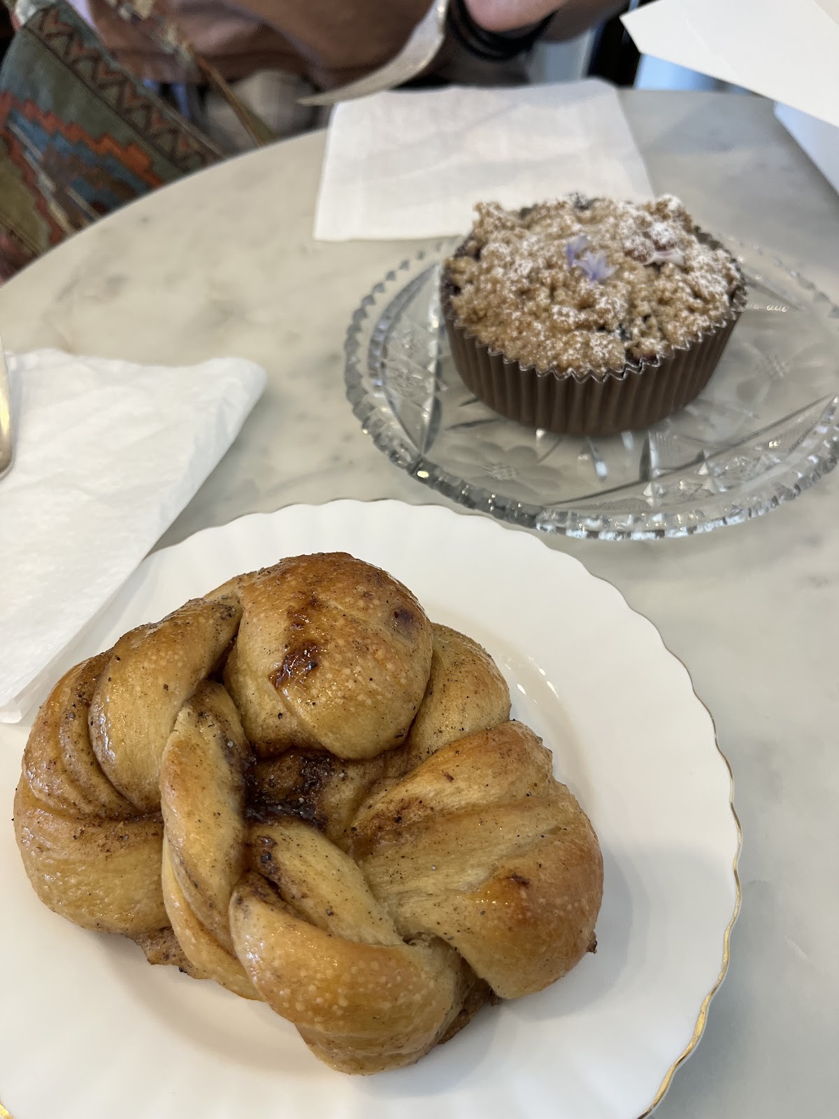 Orange & Blossom Patisserie: food & drinks