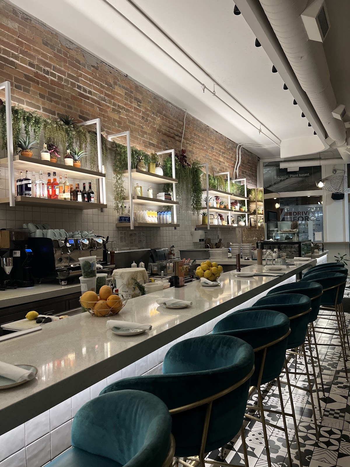 Fresh Kitchen + Juice Bar: the place