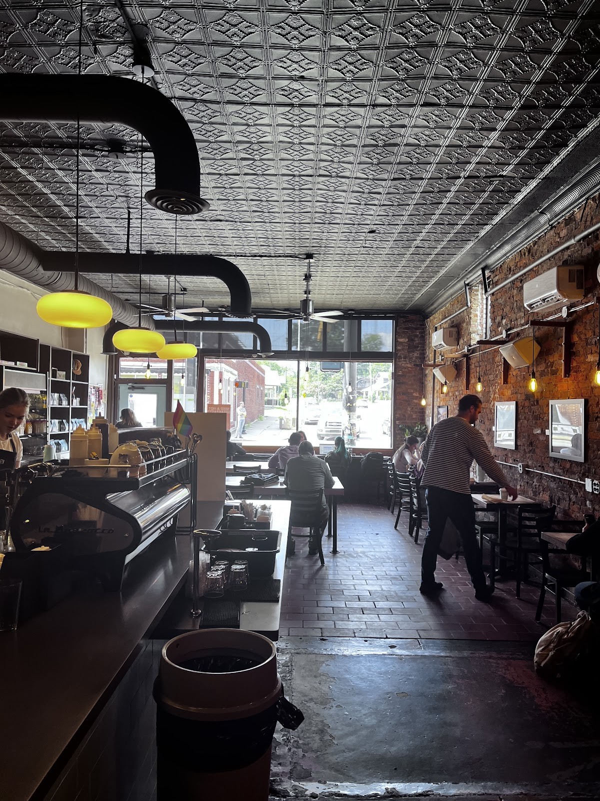 8th & Roast: the place