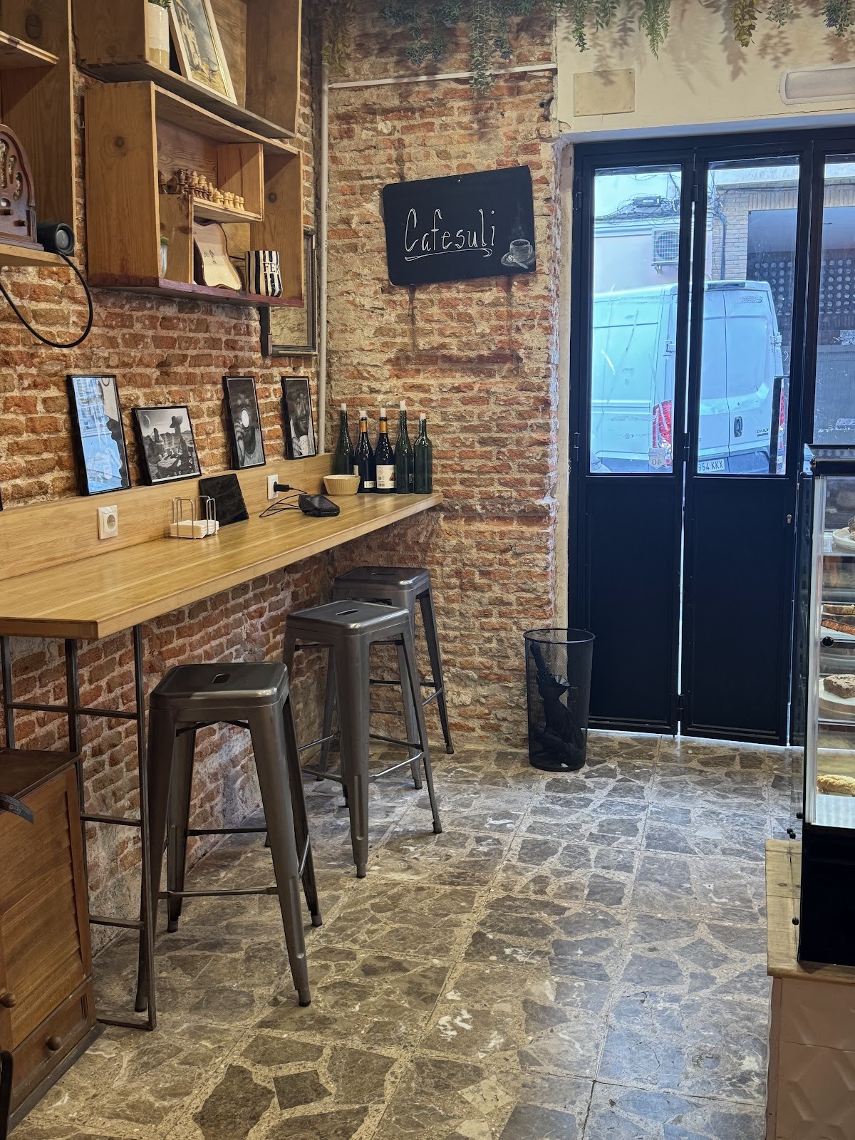 FECA Specialty Coffee & Brunch: the place