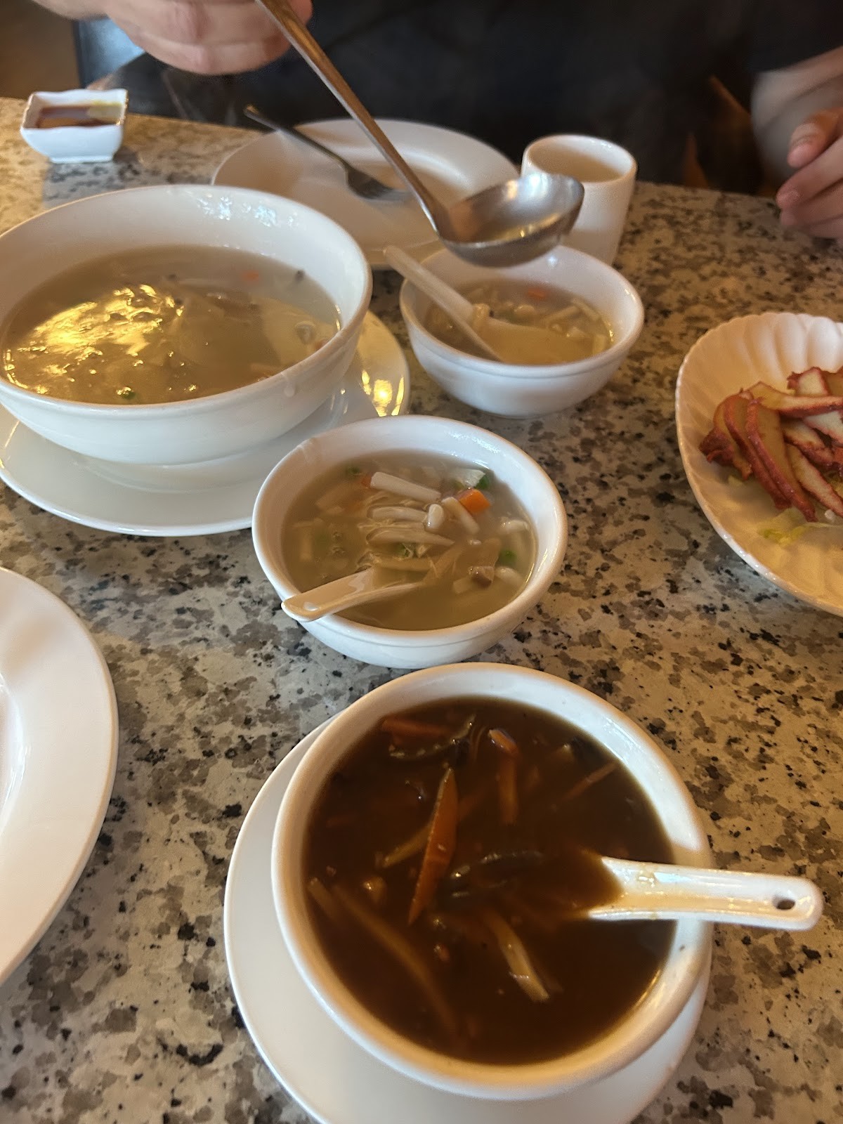 Yuan Su Vegetarian: food & drinks