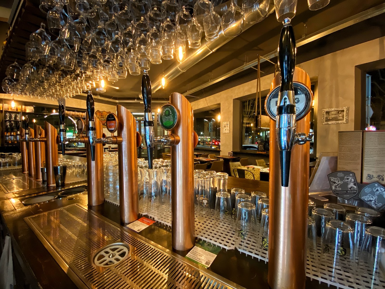 Cheers Birreria Gourmet: the place