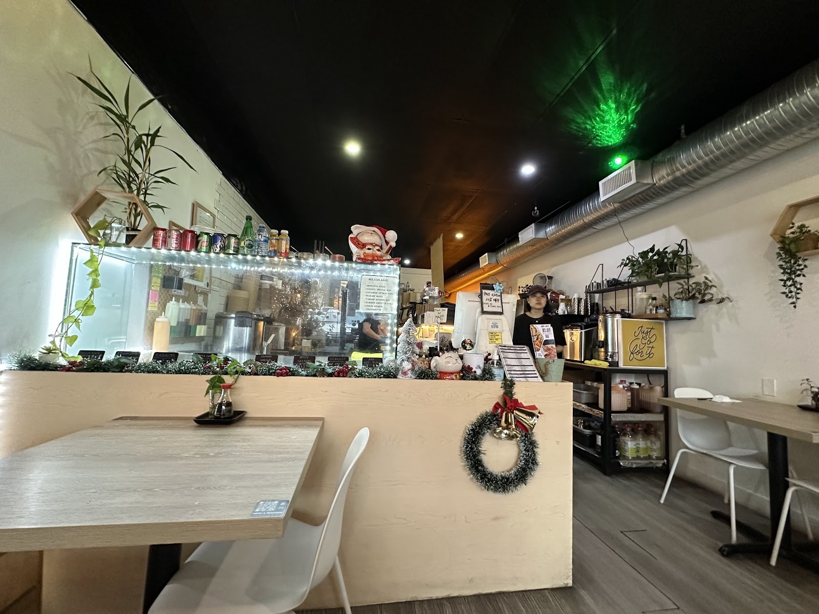 BESPOKE & SUSHI: the place