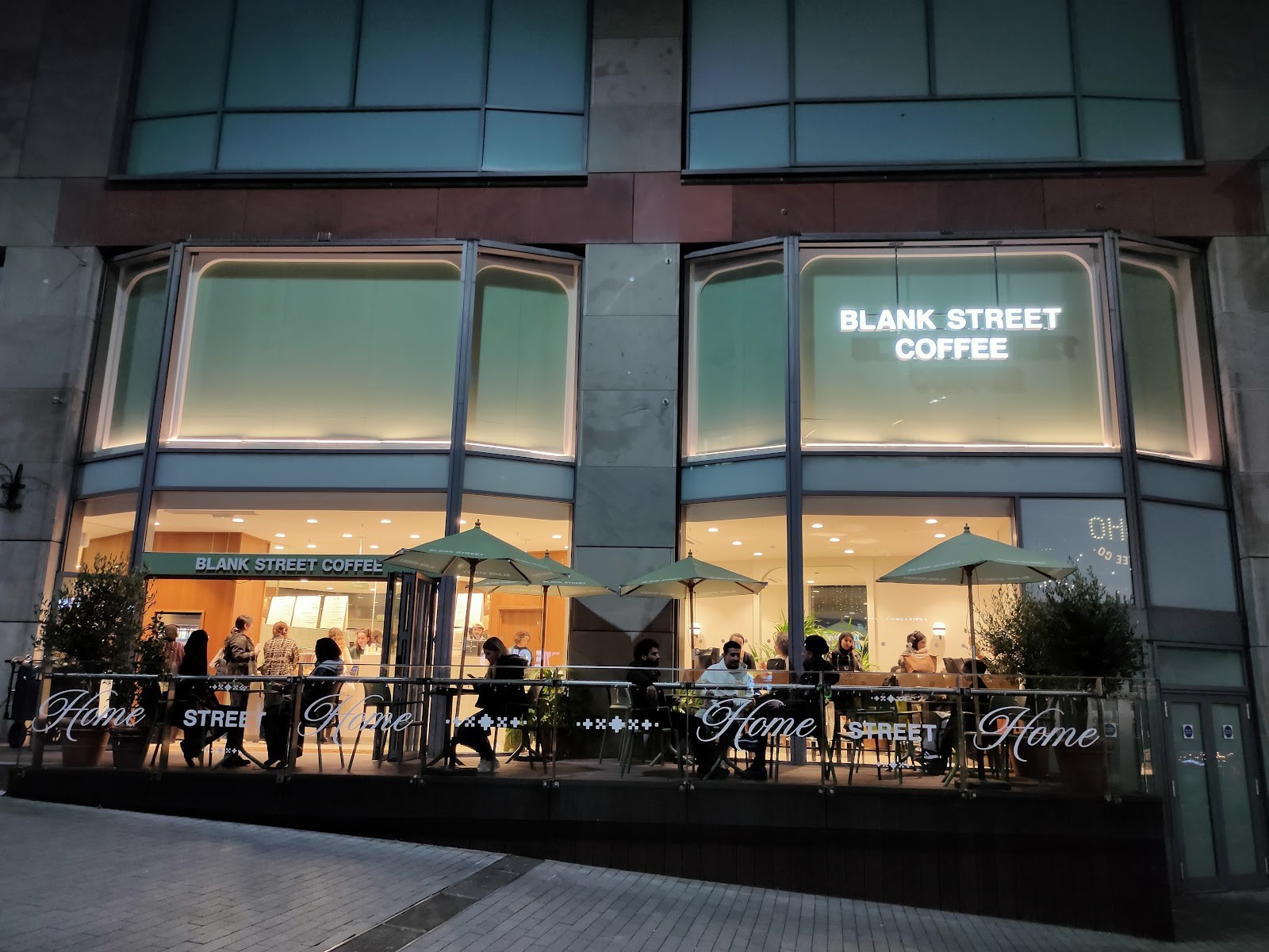 Blank Street Coffee: the place