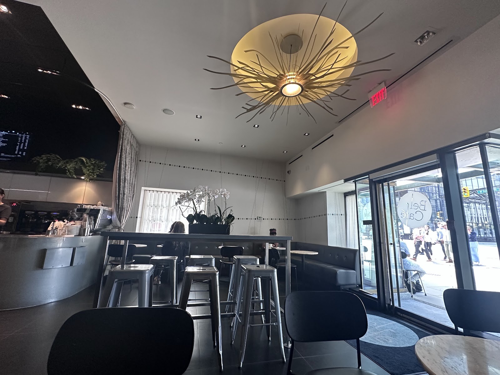 Bel Café Downtown: the place