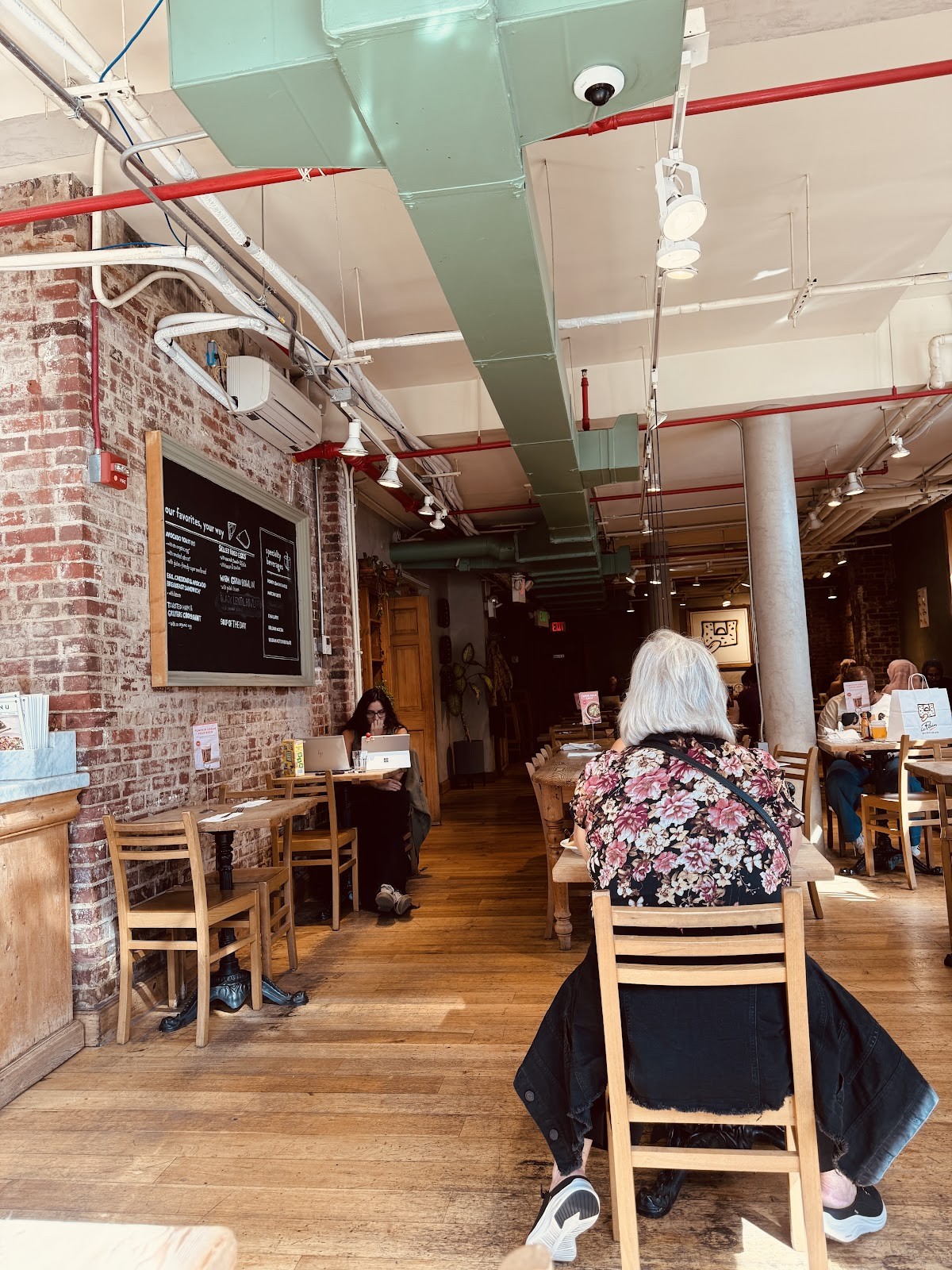 Le Pain Quotidien: the place
