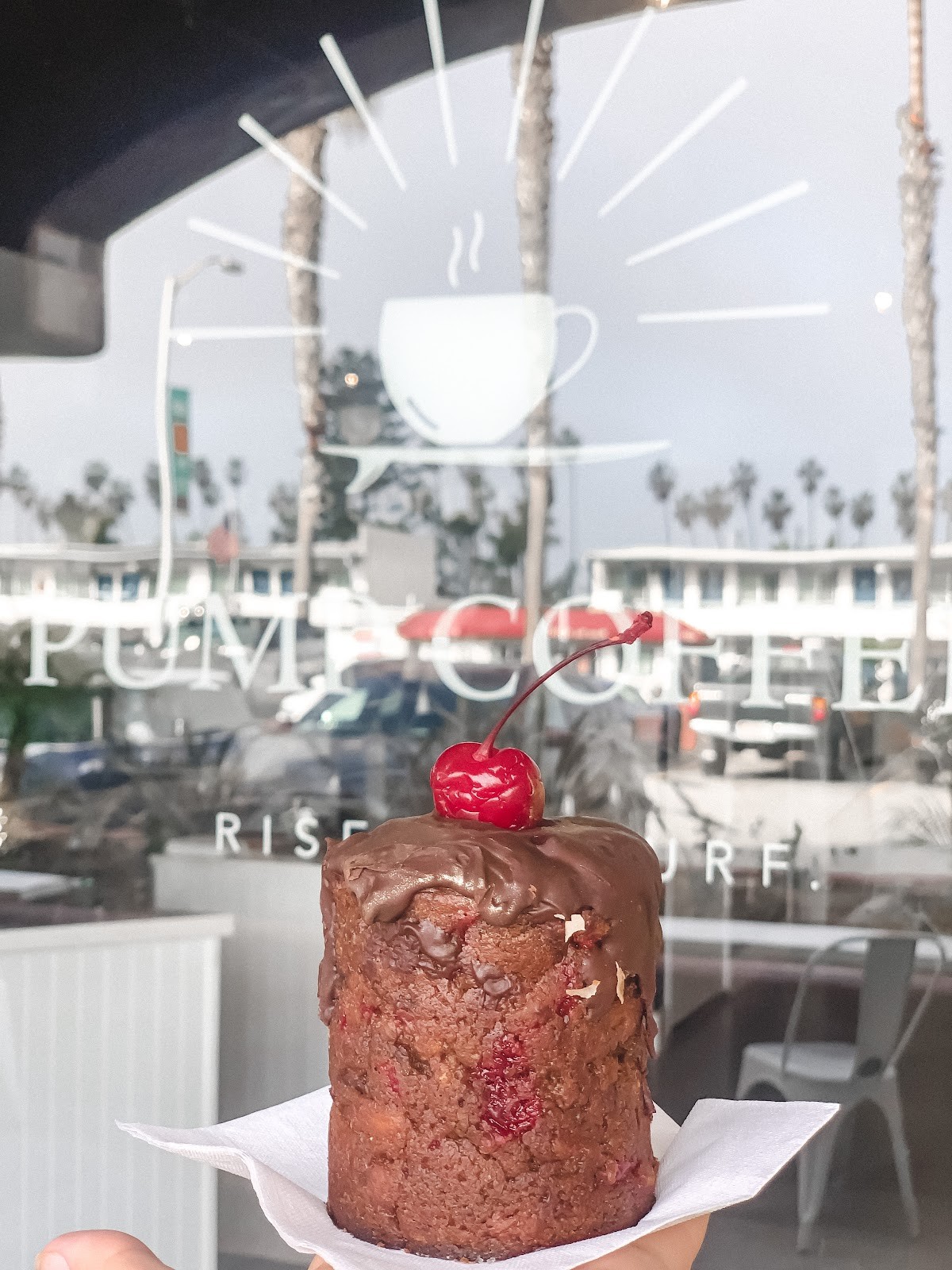 Pump Coffee: food & drinks