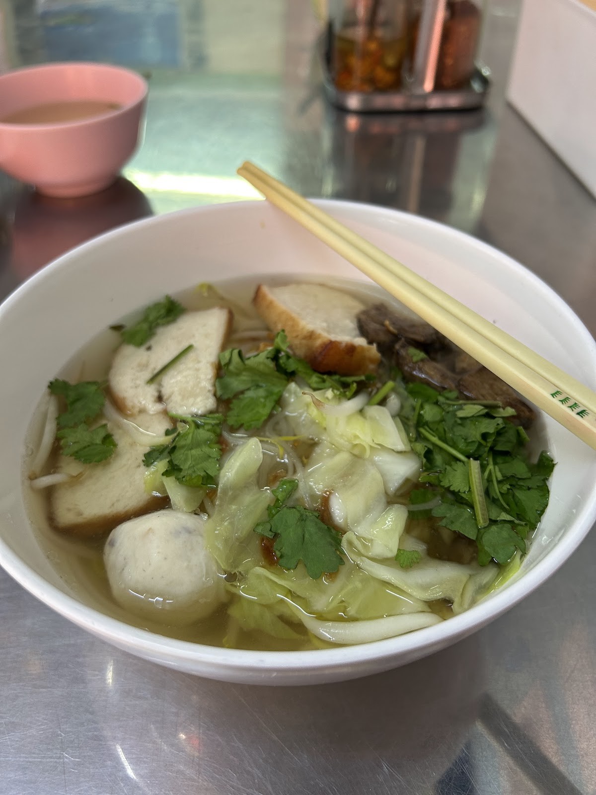 Khrua J St. Louis: food & drinks