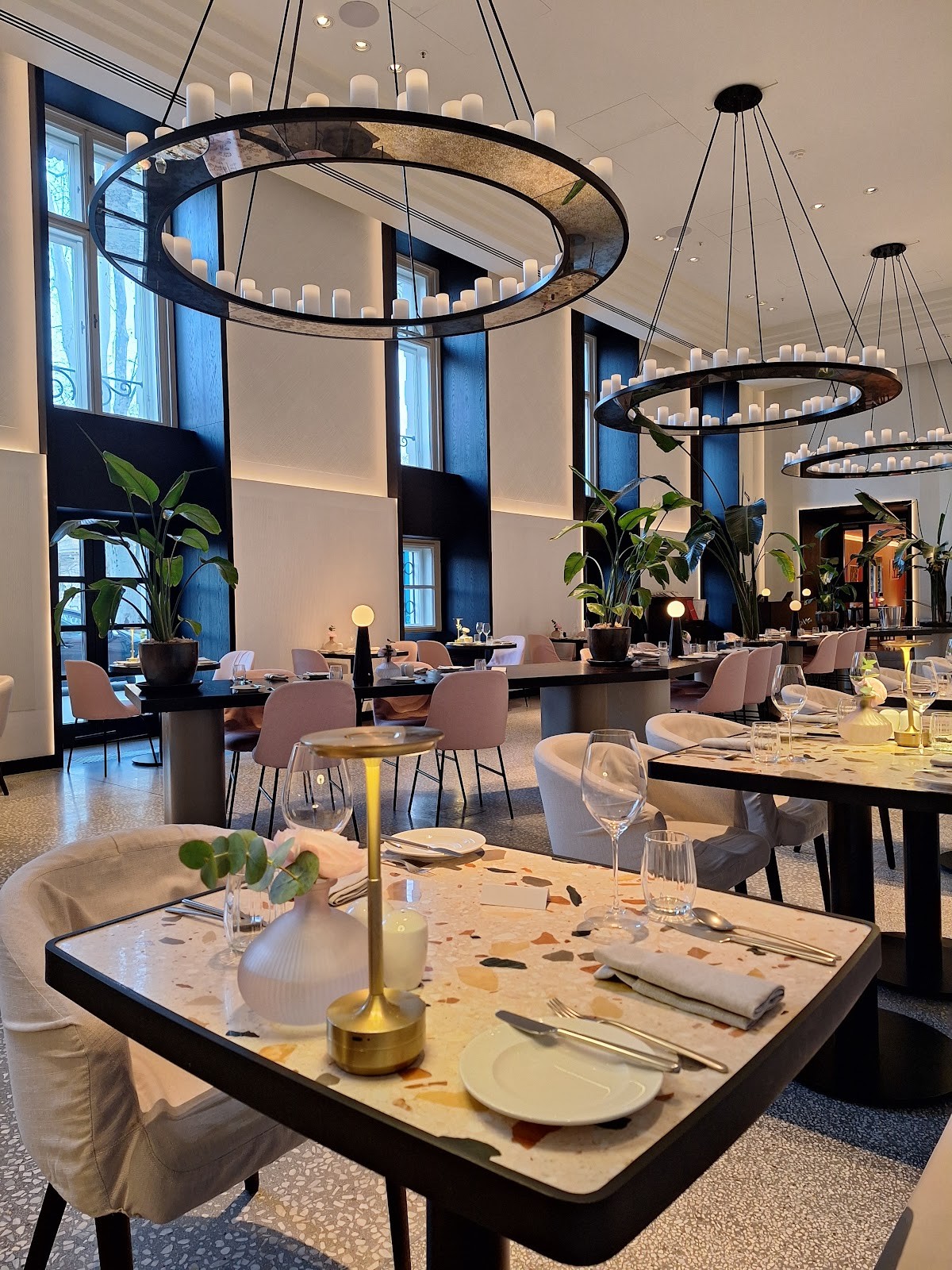 Donnersmarkt Restaurant: the place