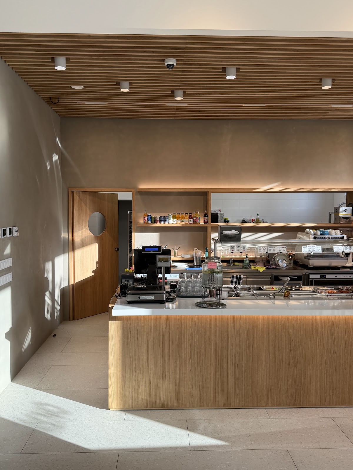 Loving Hut: the place