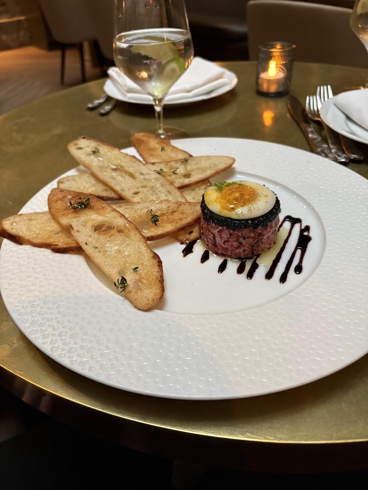 Le Basque French Vegan Restaurant: food & drinks