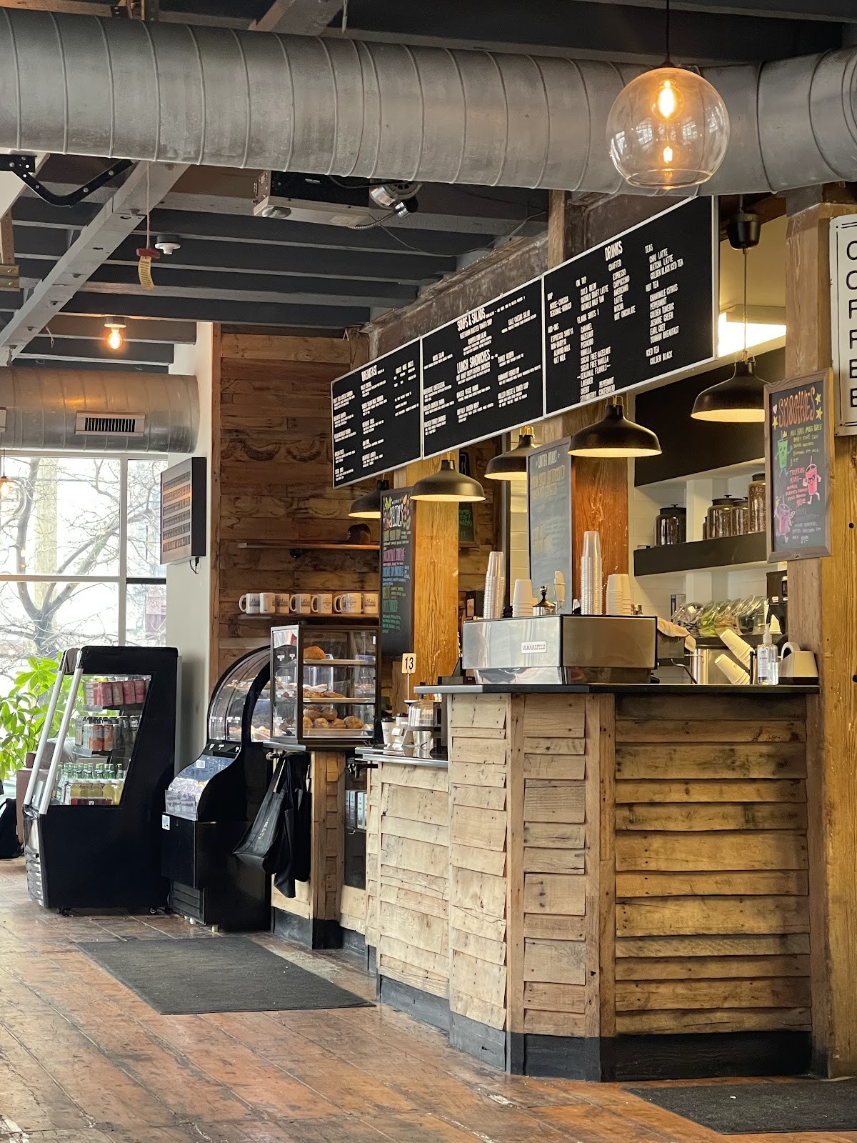 Warehouse Cafe Philly: the place
