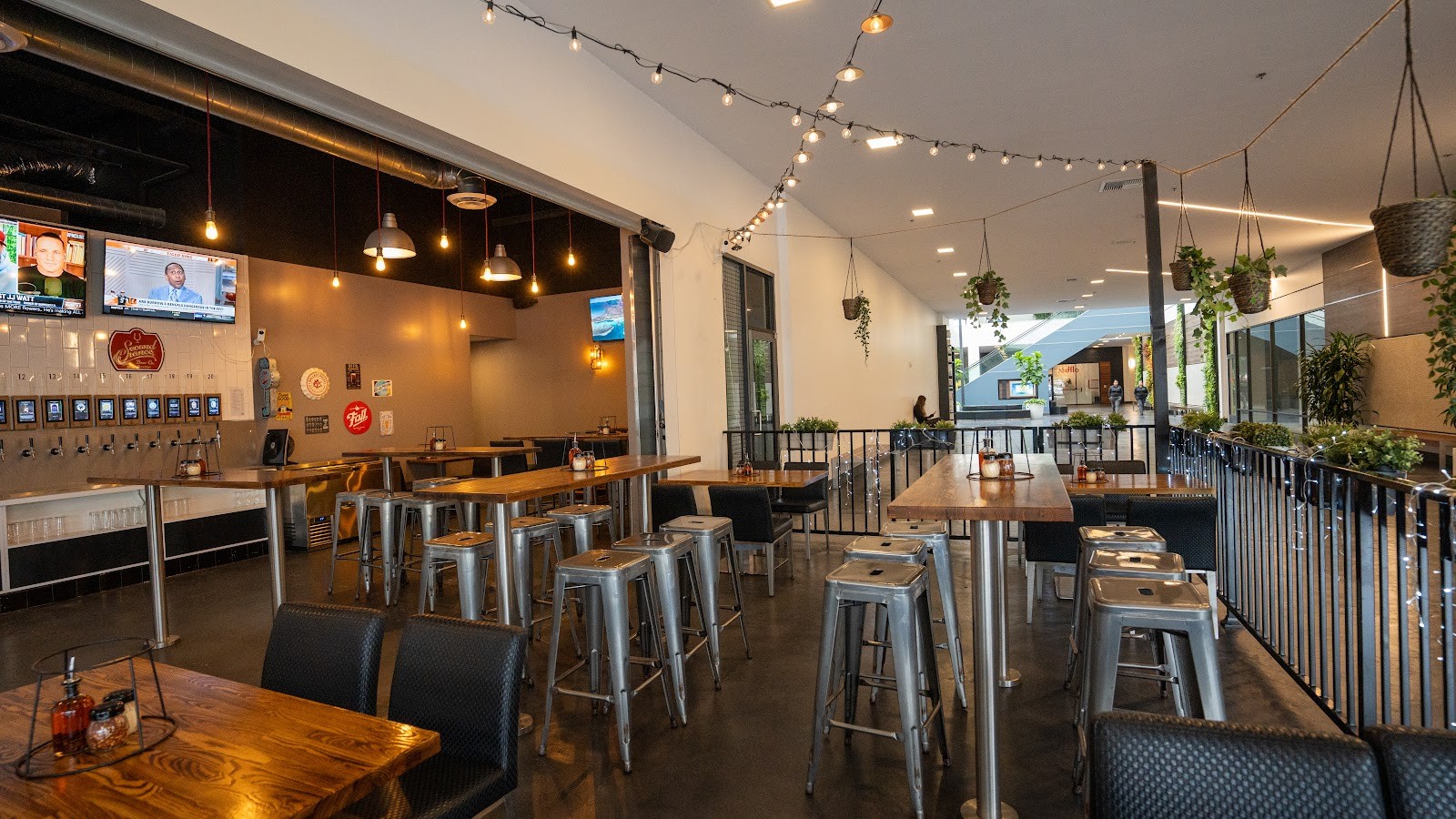 The Pizza Taproom: the place