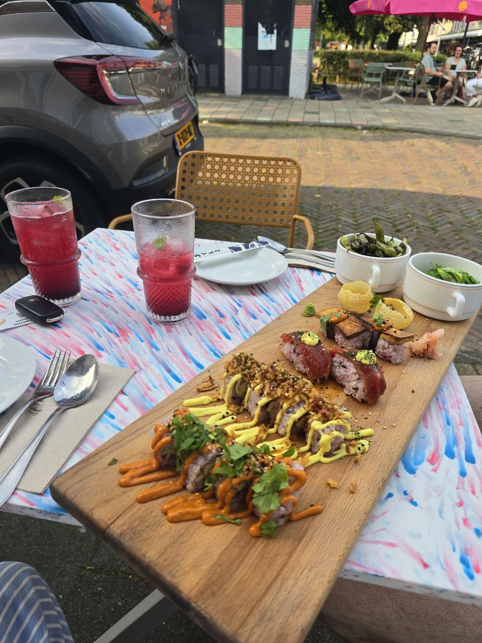 Nami Vegan Sushi: food & drinks
