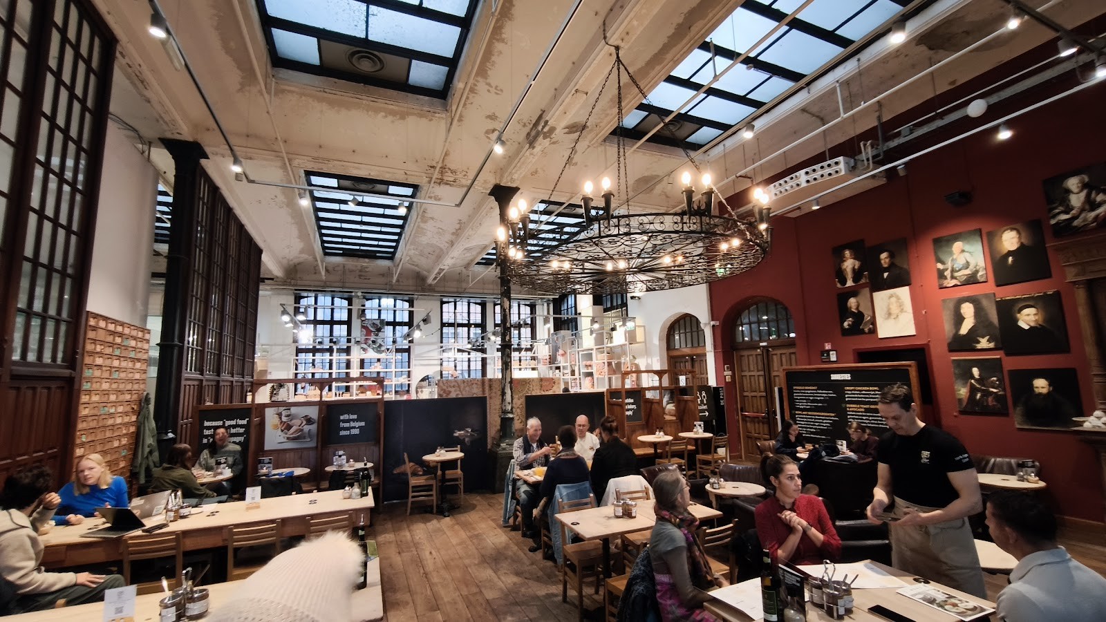 Le Pain Quotidien: the place