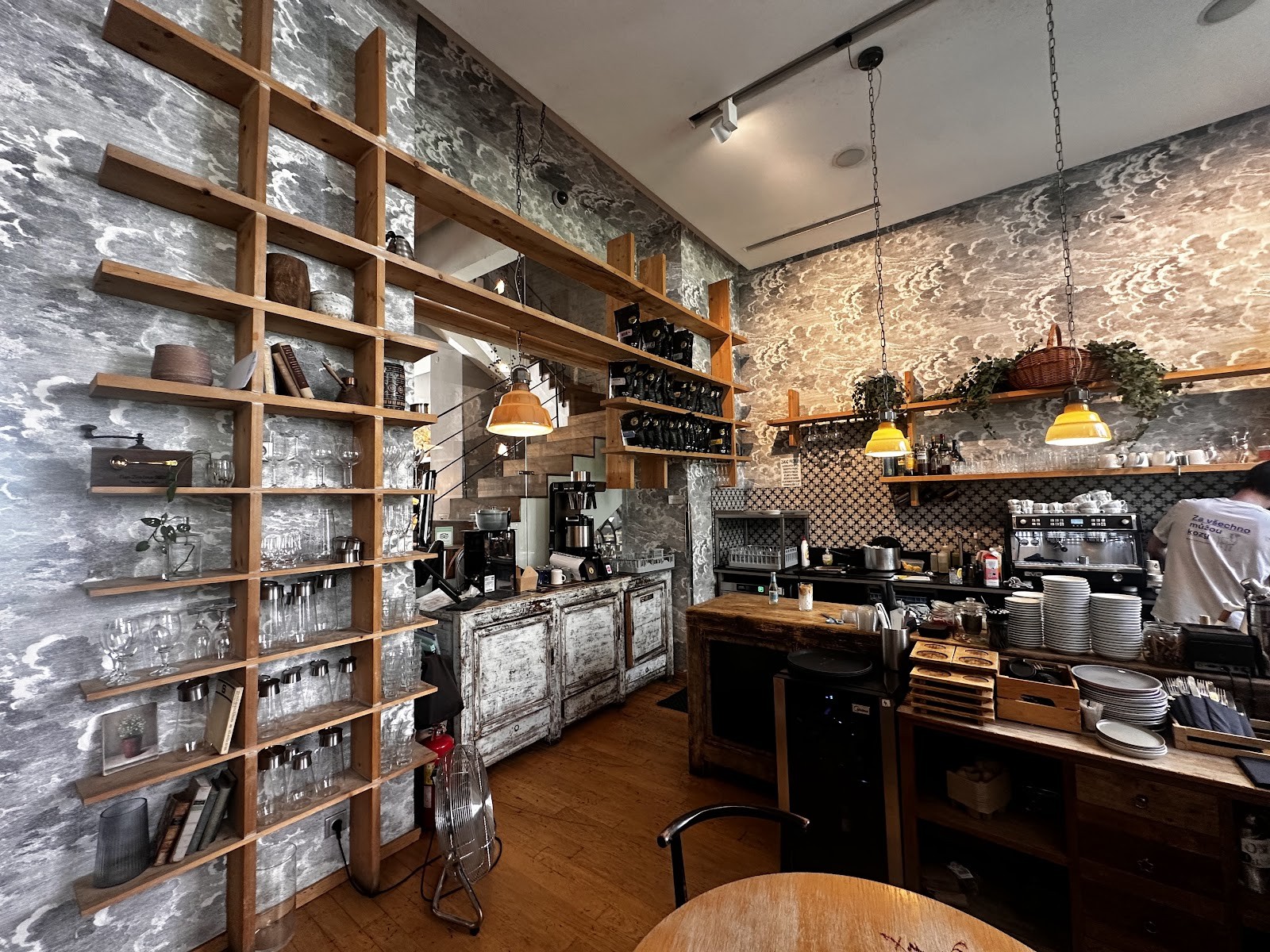 La Bohème Café Specialty Coffee Roastery: the place