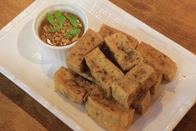 Sunflower Thai Vegan Restaurant: food & drinks