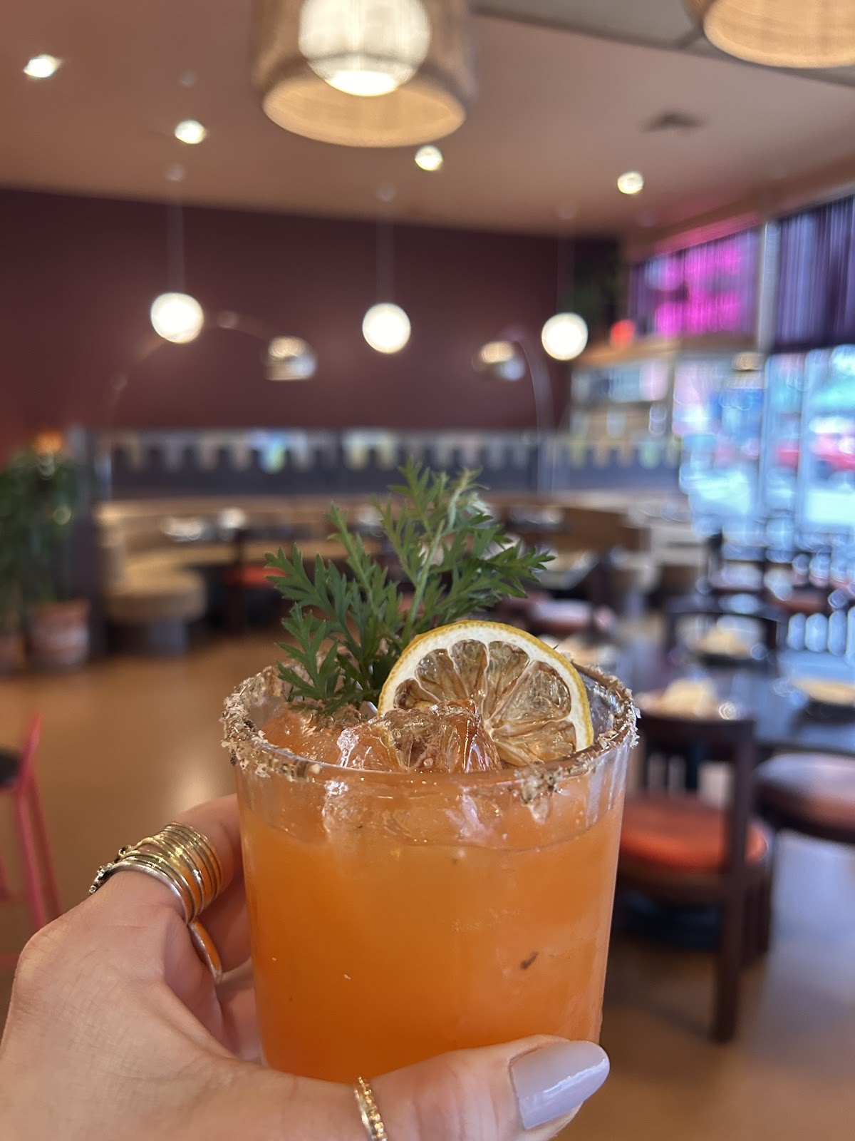 Adelleda: food & drinks
