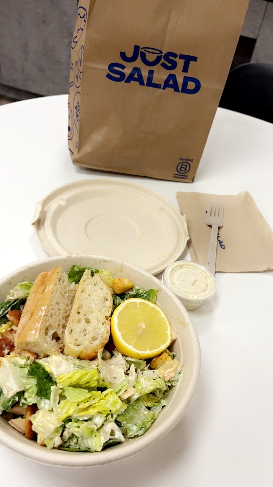 Just Salad: food & drinks