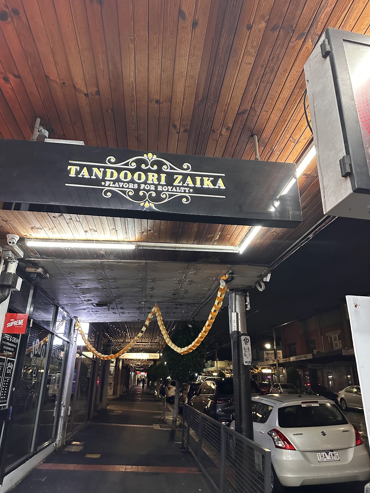 Tandoori Zaika: the place