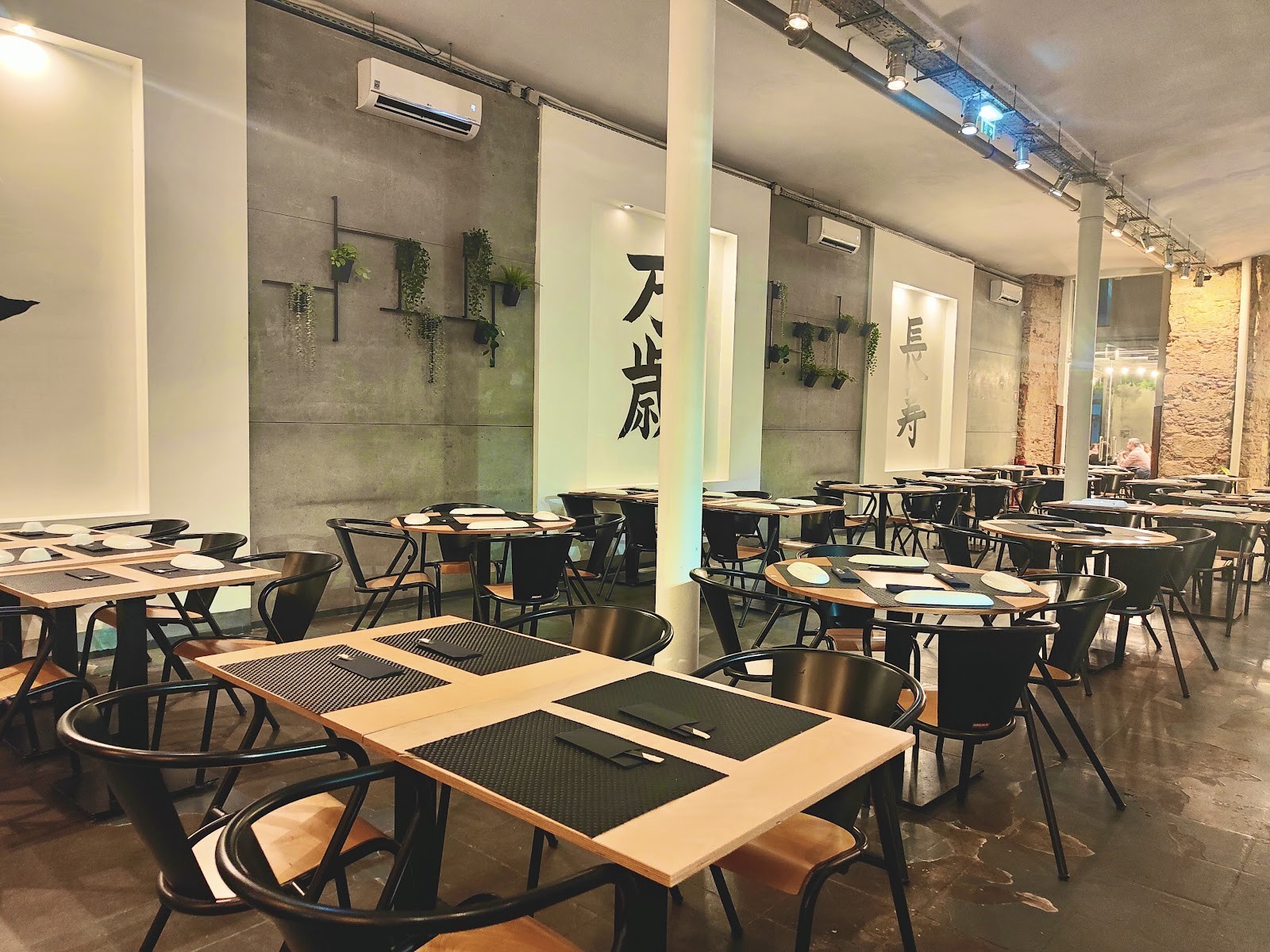 Sushi Factory: the place