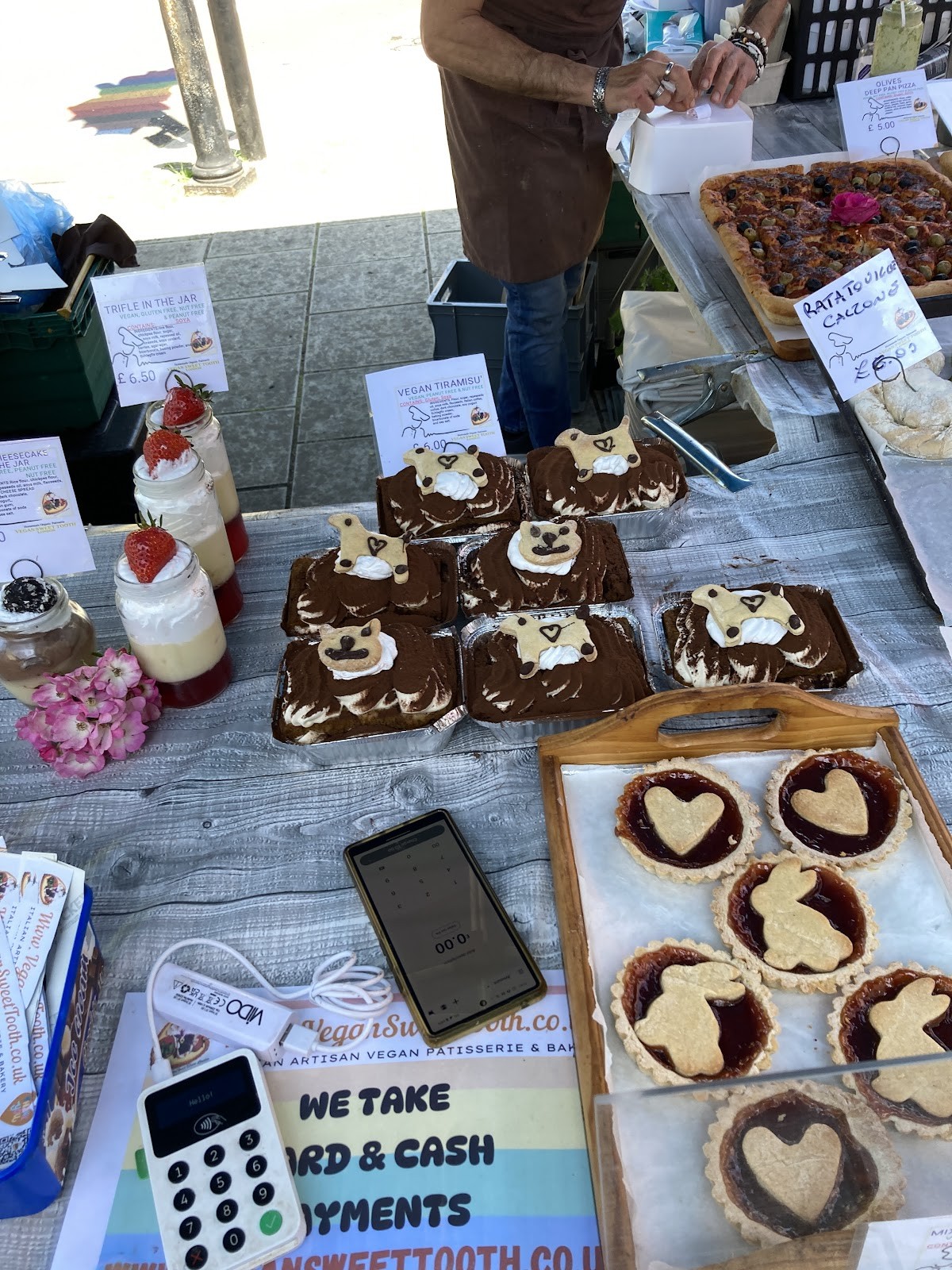 Vegan Sweet Tooth: food & drinks