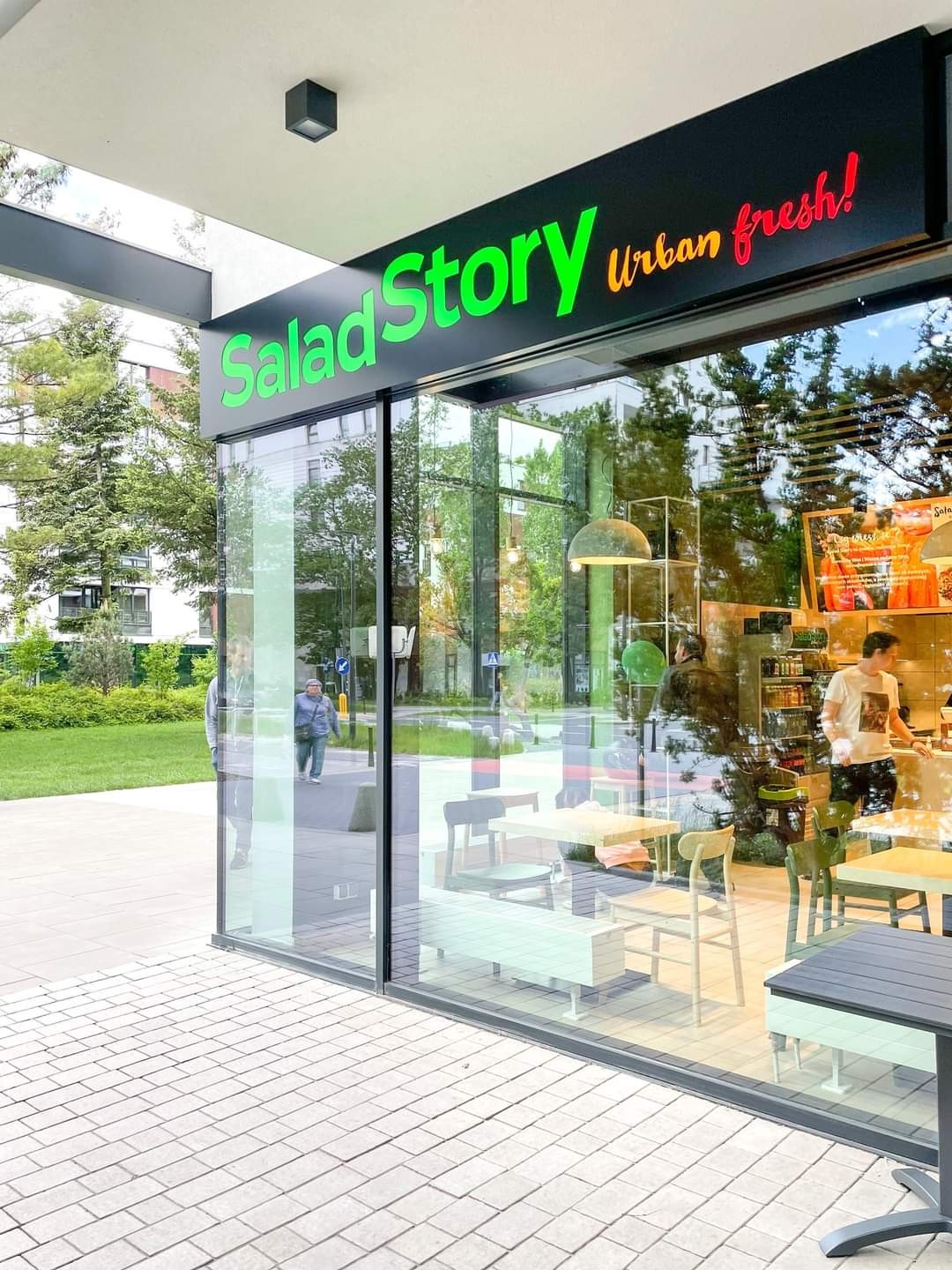 Salad Story: the place