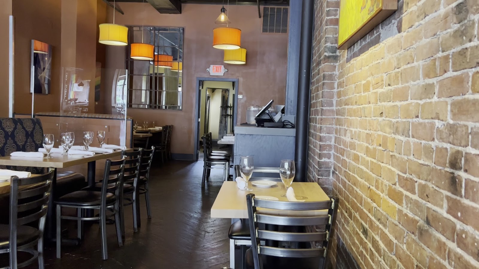 The Elephant Walk South End: the place