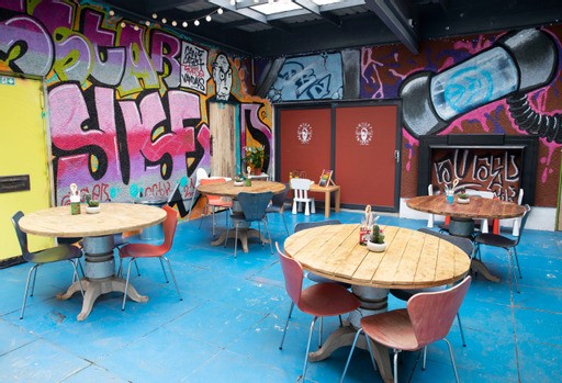 Smokey Trotters Kitchen: the place
