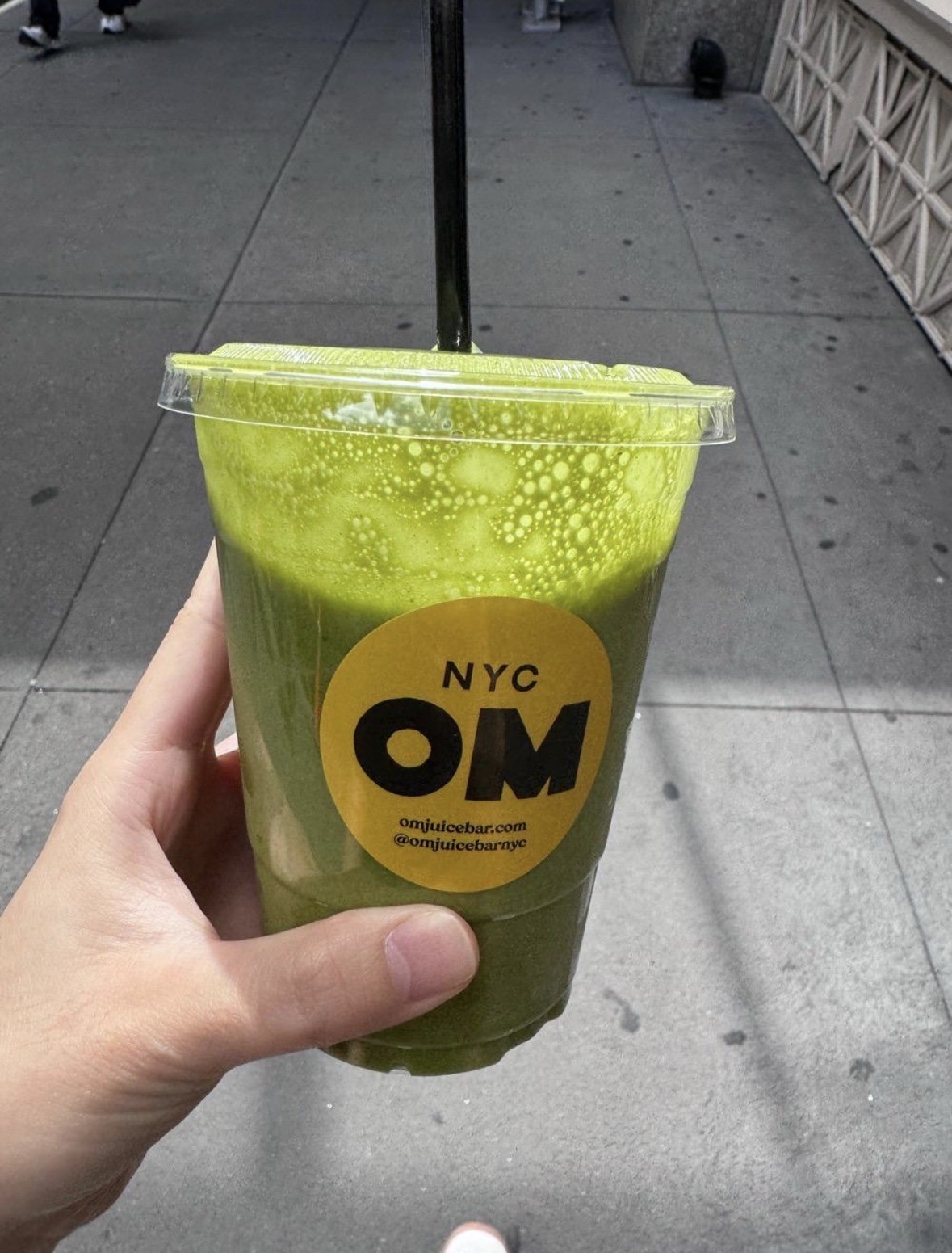 Om Juice Bar: food & drinks