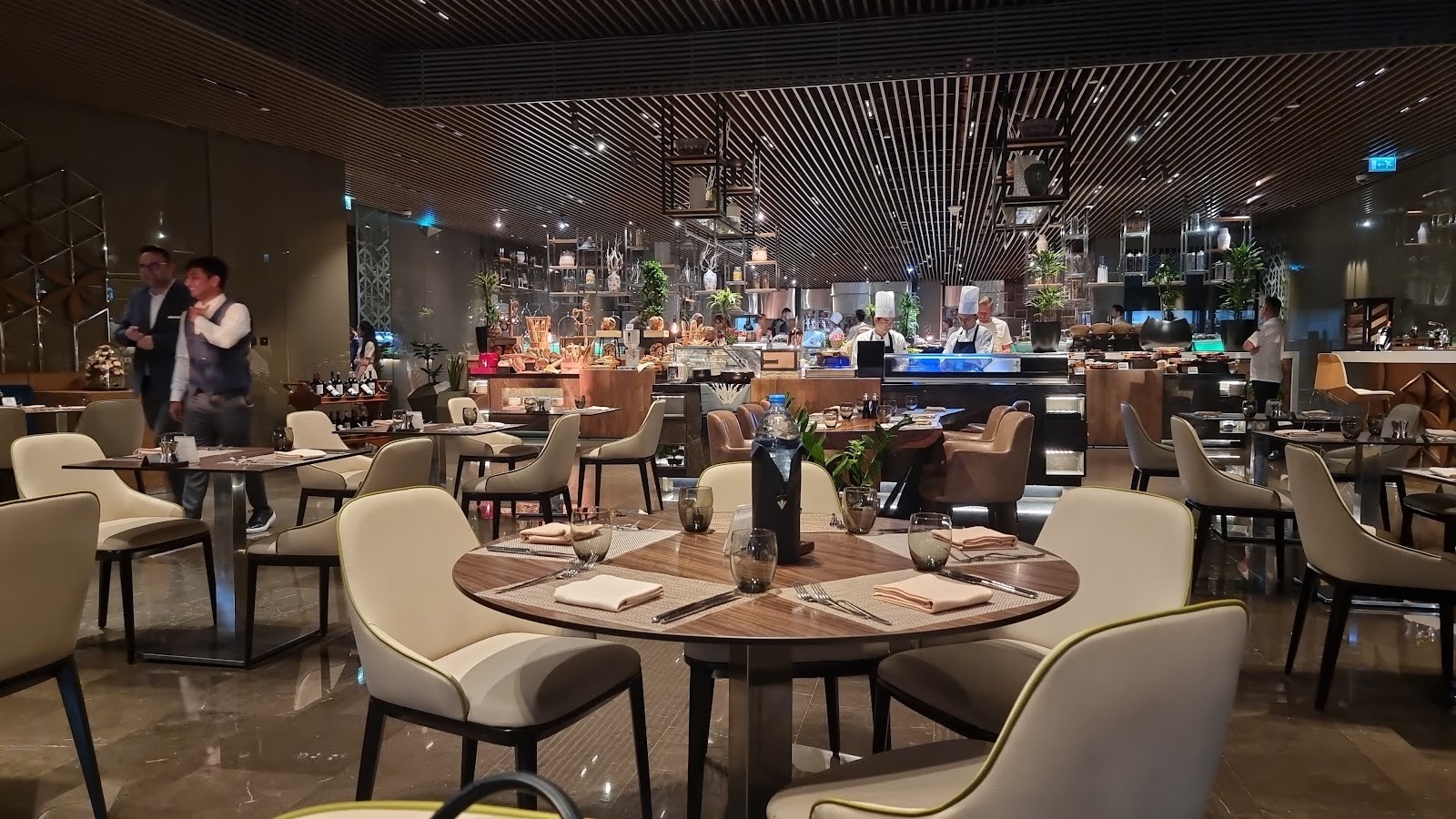 Turquoise Restaurant: the place