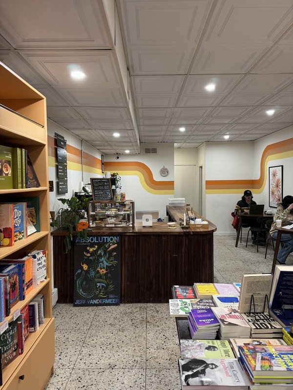 Librairie Pulp Books & Cafe: photo 4