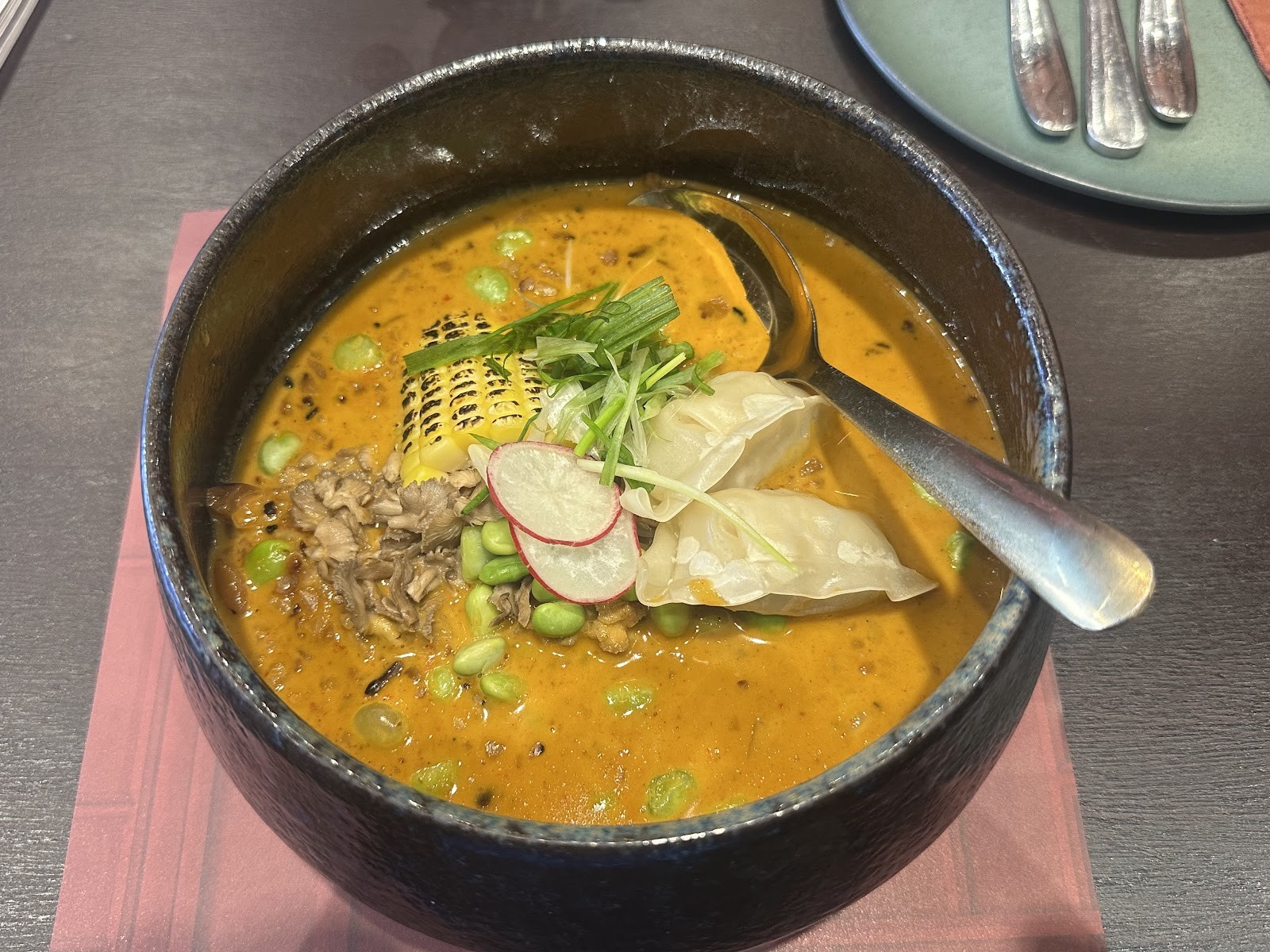Vegan Pranakhon- Khaosan Road วีแกนพระนคร- ถนนข้าวสาร: food & drinks