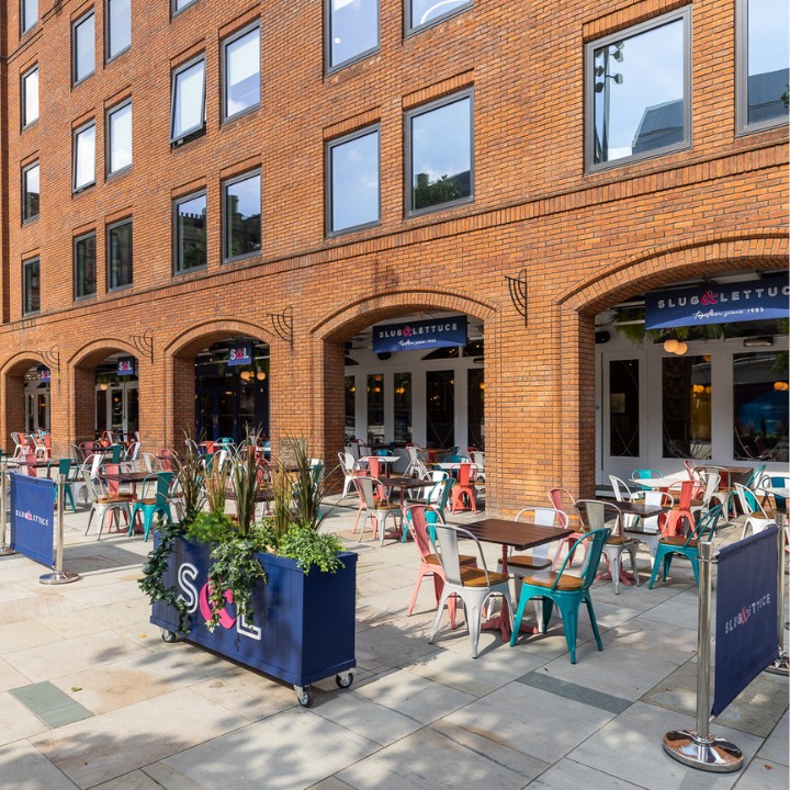 Slug & Lettuce - Albert Square Manchester: the place