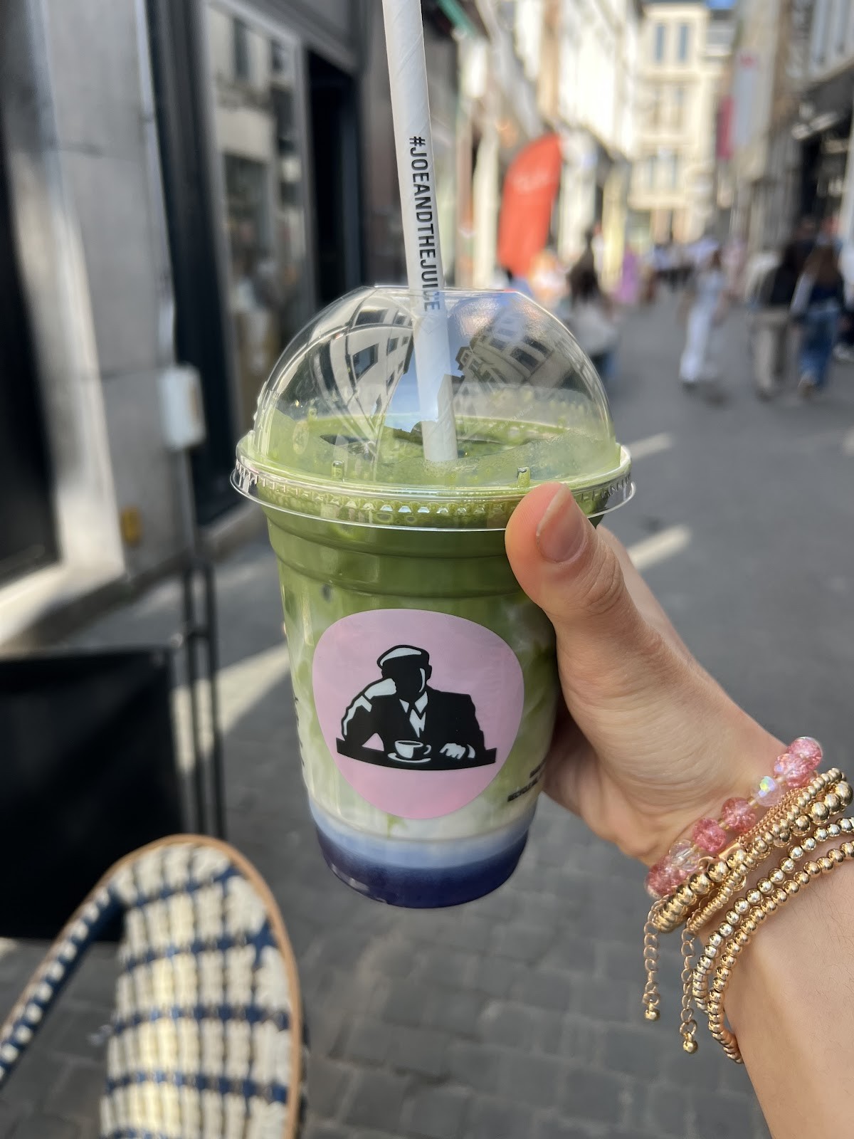 JOE & THE JUICE: food & drinks