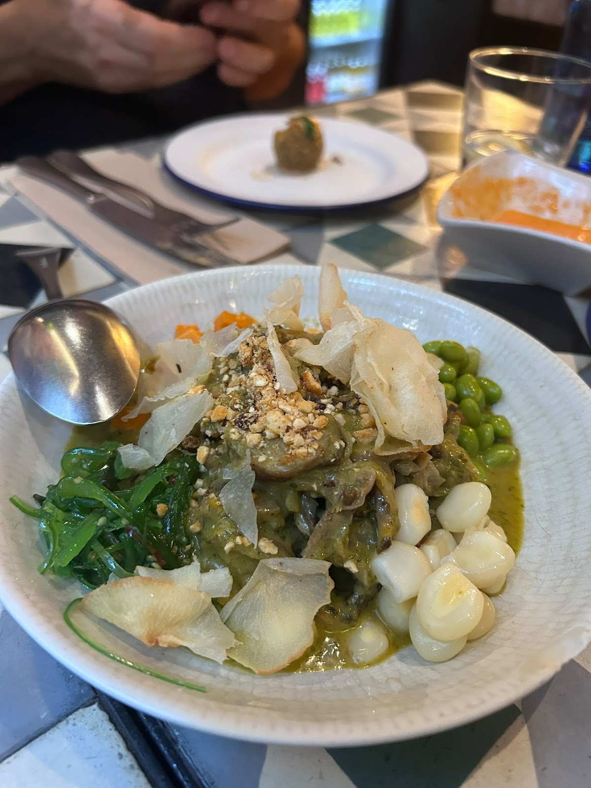 VEGA Alamo: food & drinks