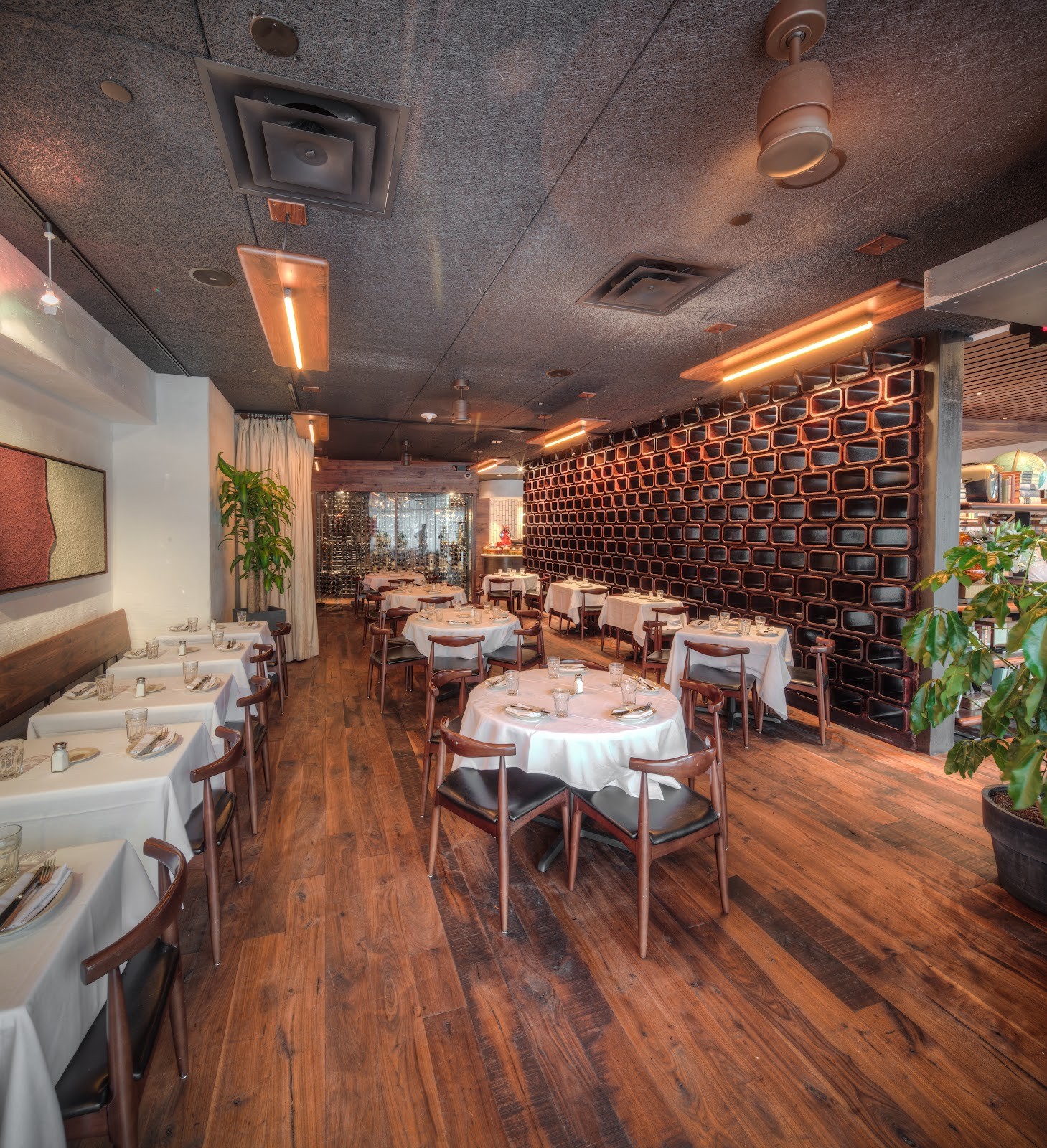 Barcelona Wine Bar: the place