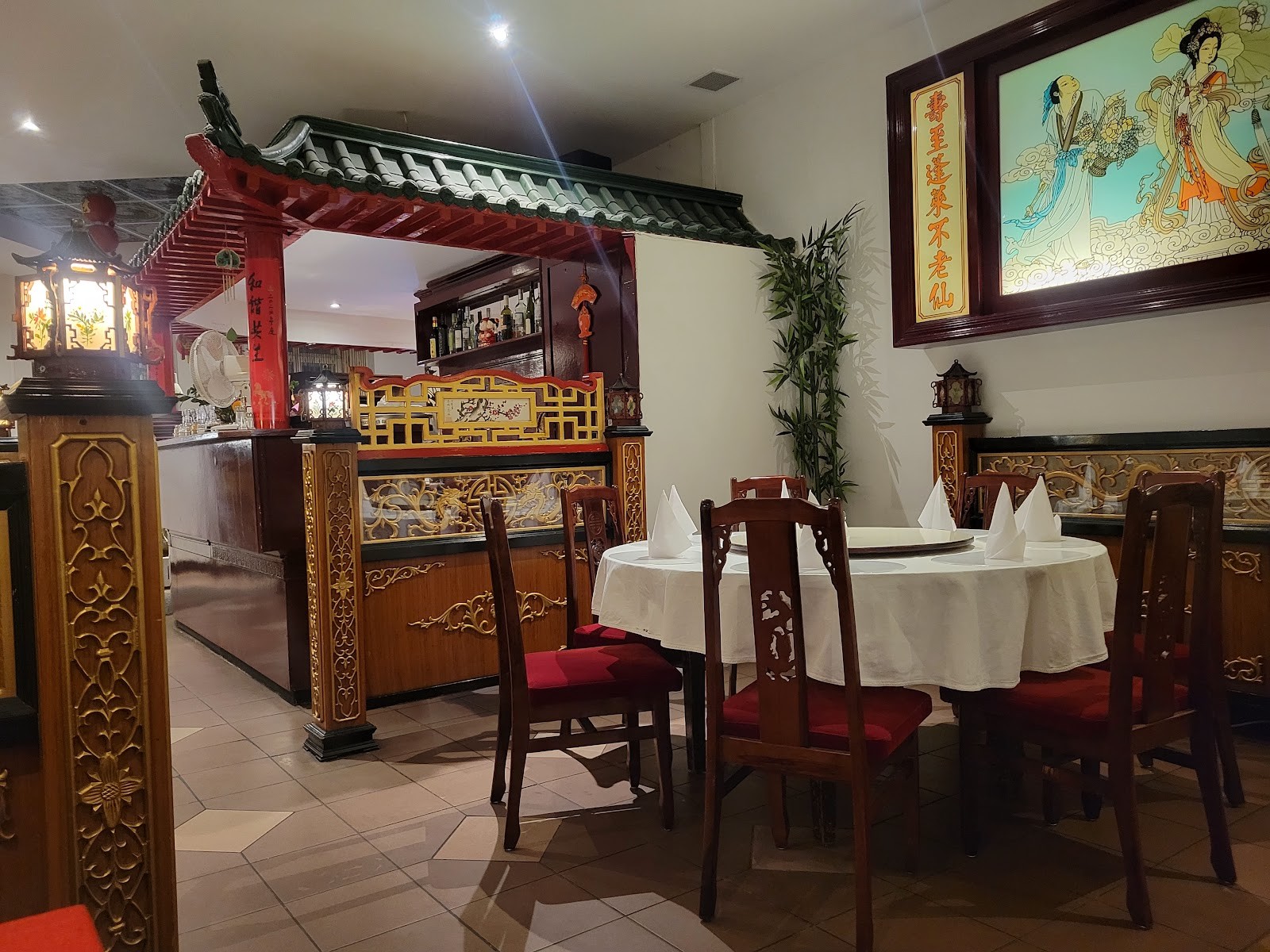 Asia Paradies: the place