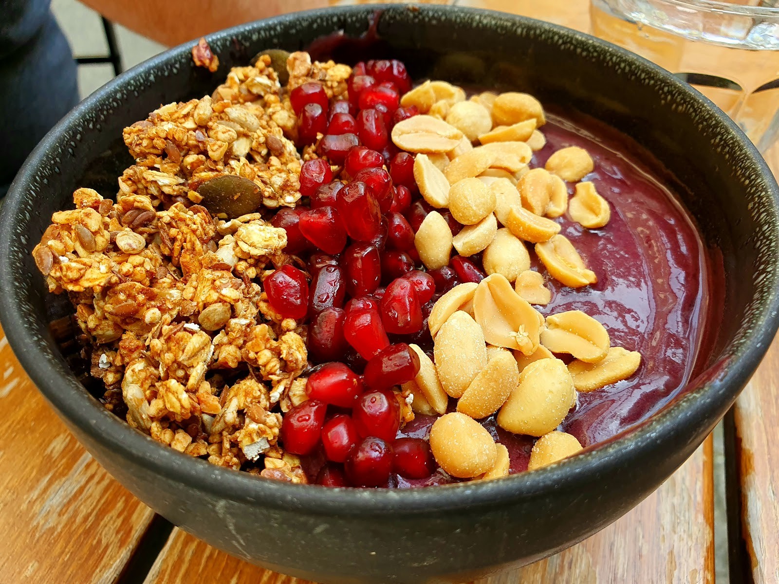 Roots: food & drinks