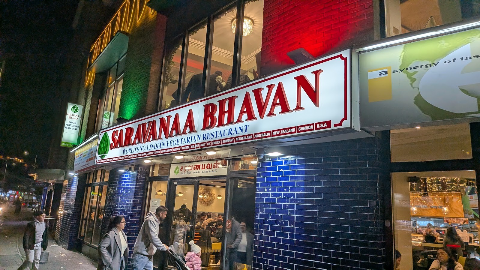 Saravanaa Bhavan East Ham: the place