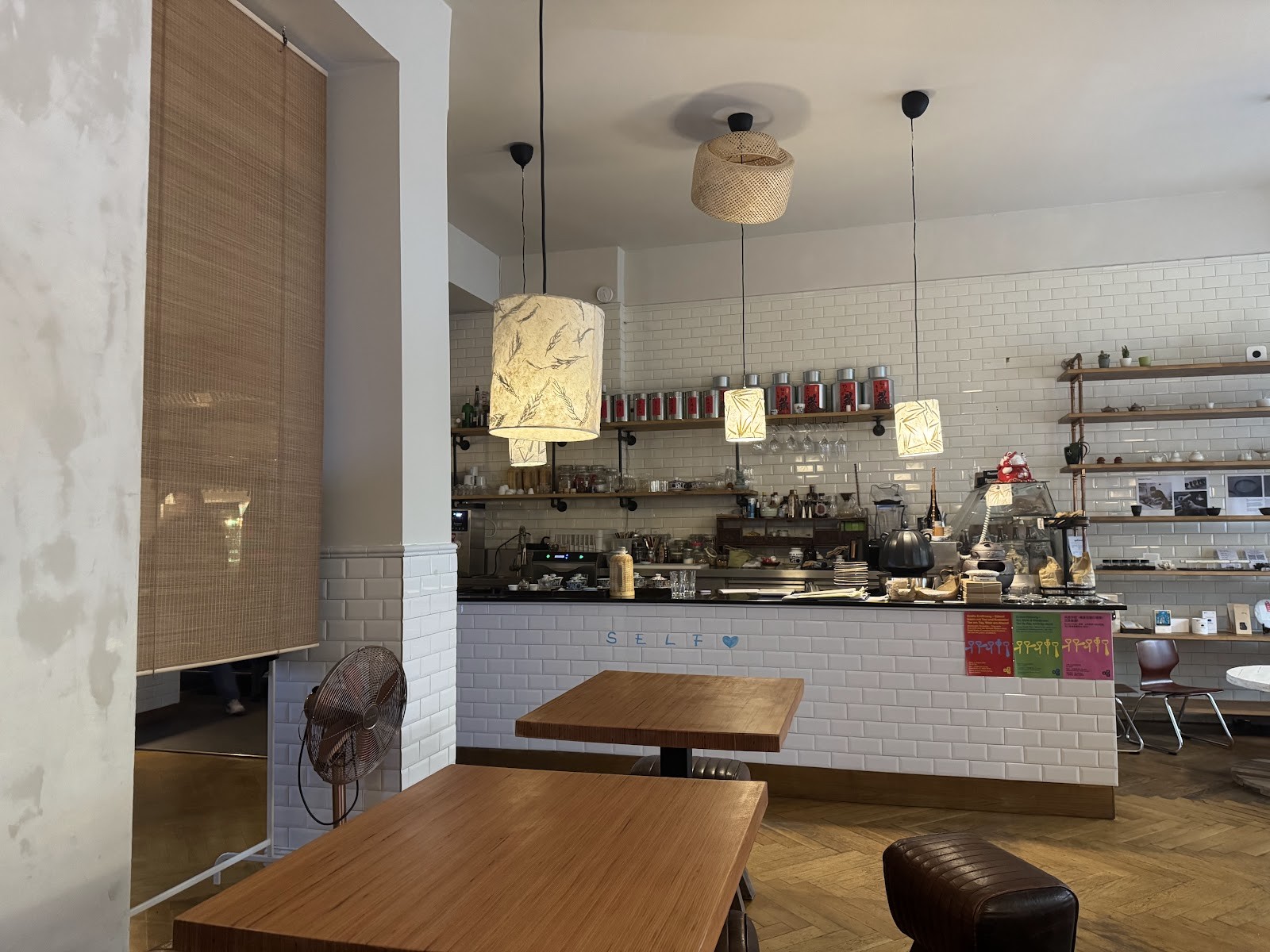 Dot Tea Bar (一点茶寮): the place