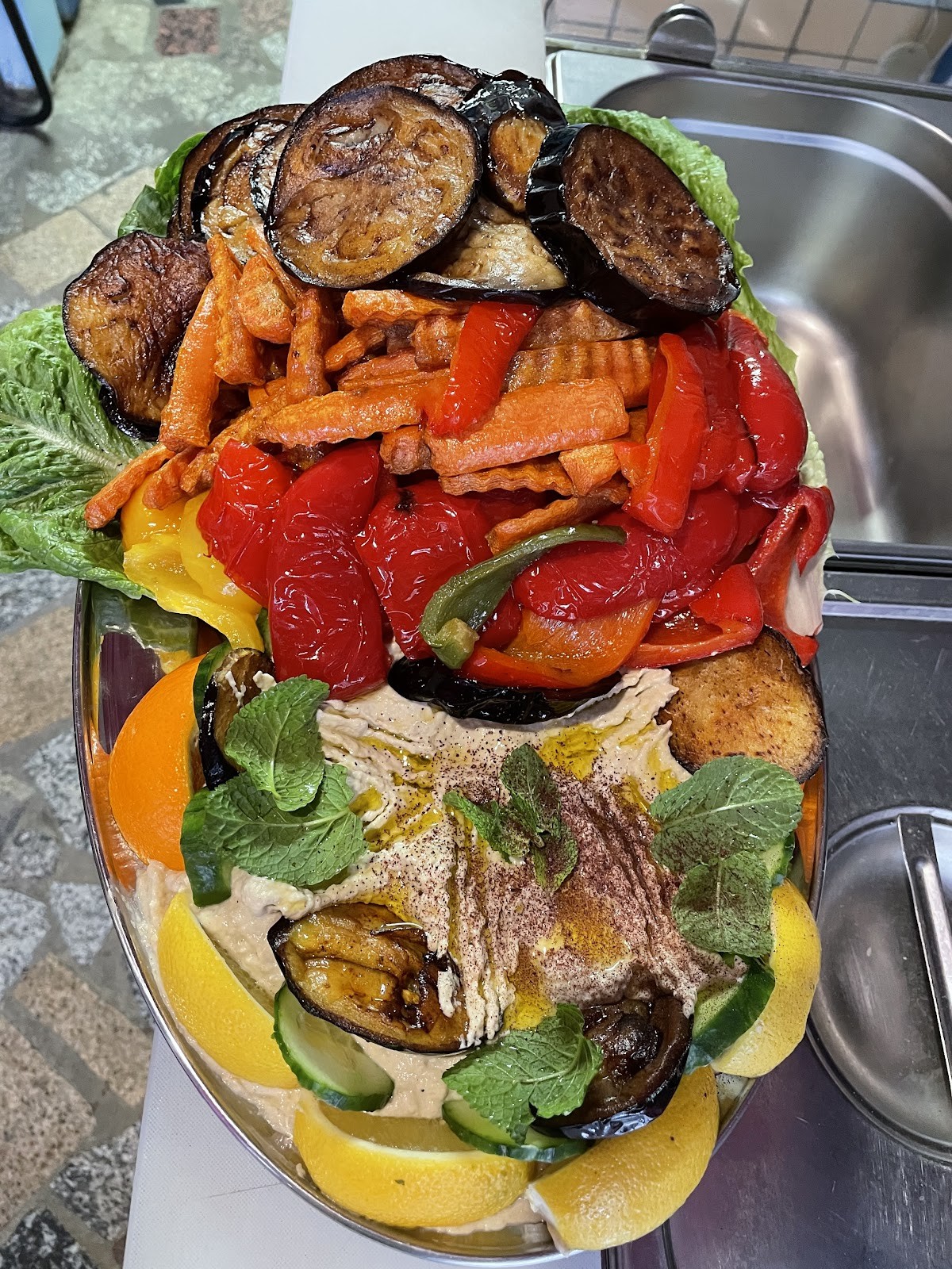 Prinzen Falafel Imbiss: food & drinks